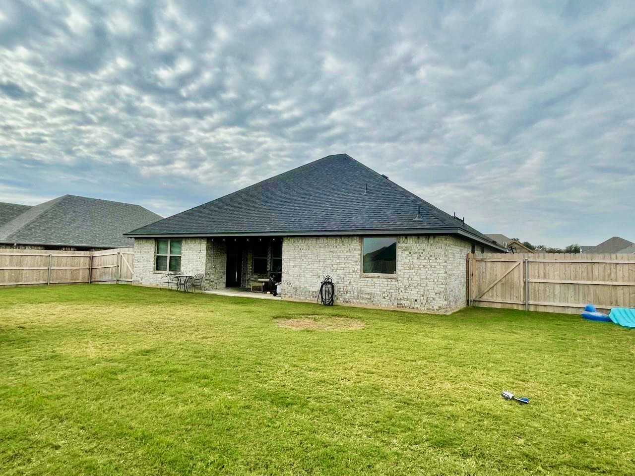 3325 Arrow Creek Drive Granbury TX 76049