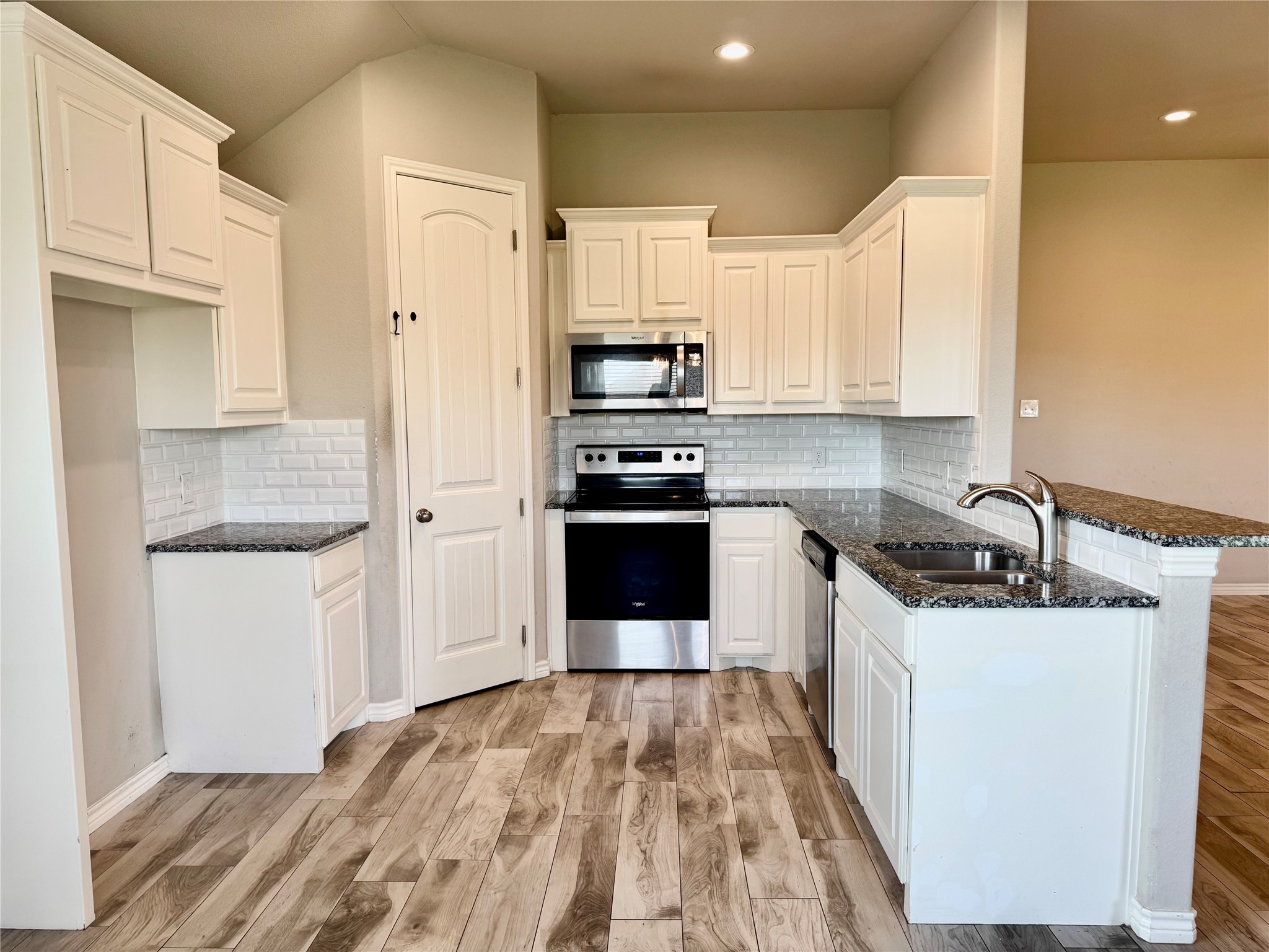3325 Arrow Creek Drive Granbury TX 76049