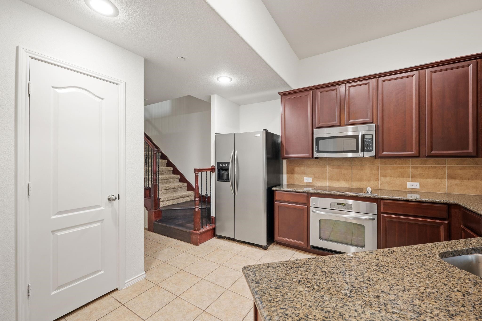1013 Lucy Lane Allen TX 75013