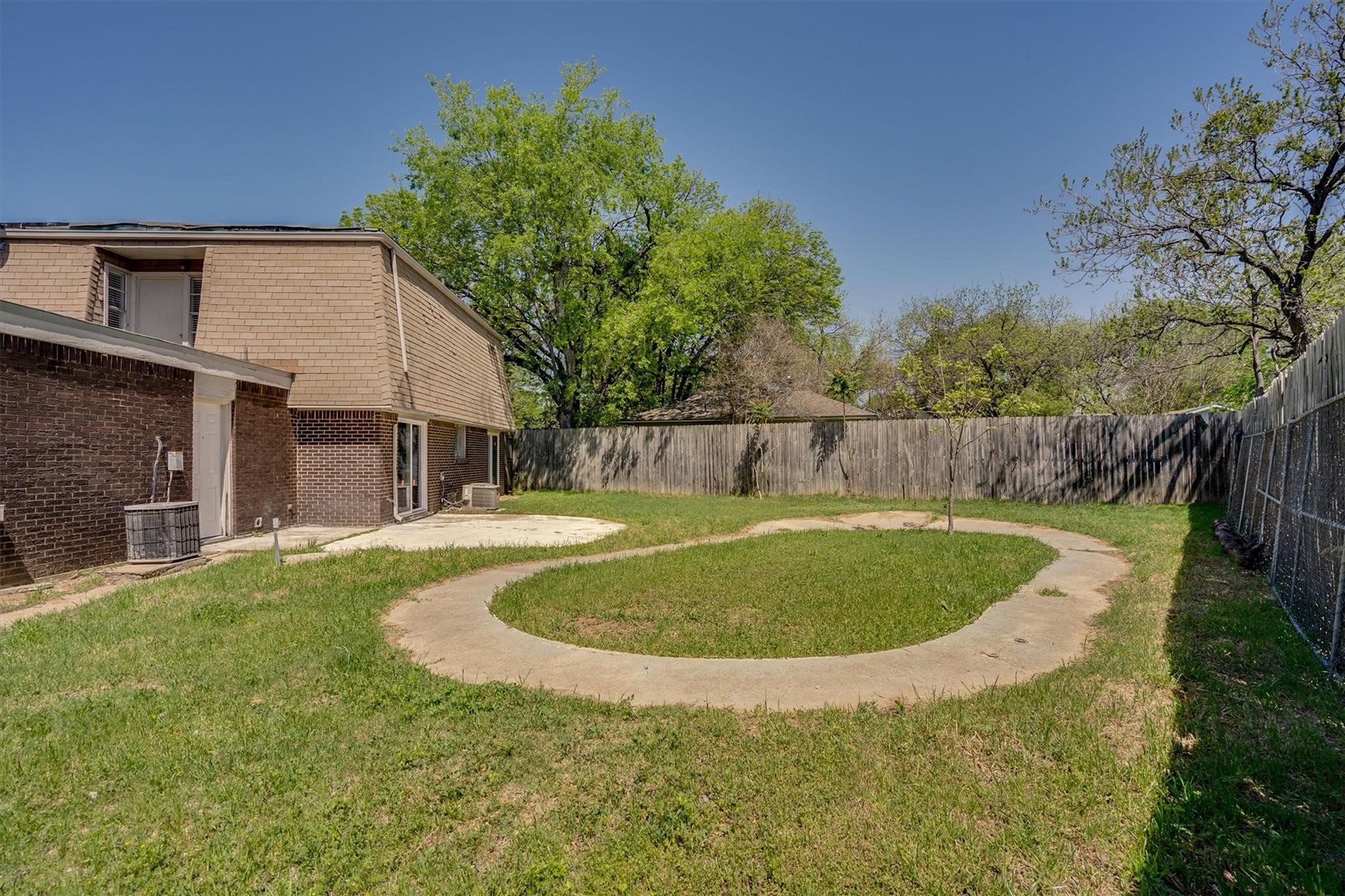 626 Arawe Circle W Irving TX 75060