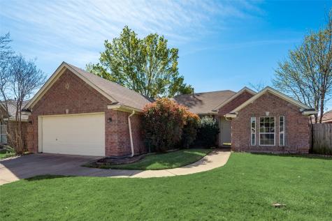 9102 Creede Trail Fort Worth TX 76118