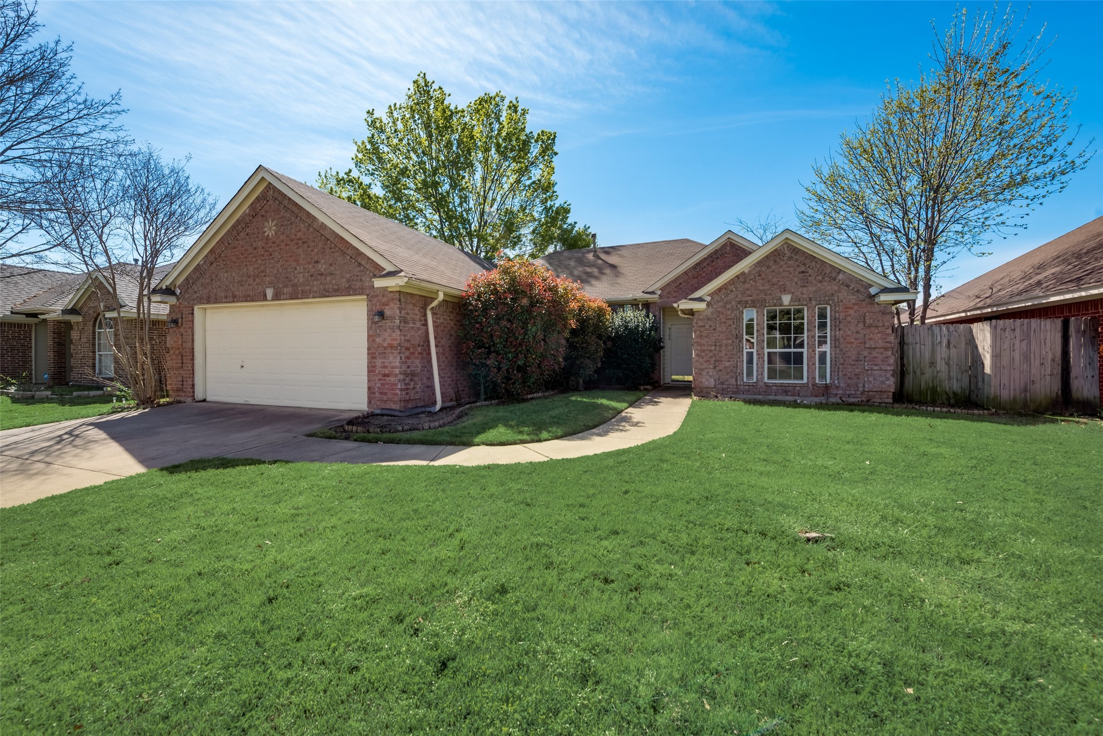 9102 Creede Trail Fort Worth TX 76118
