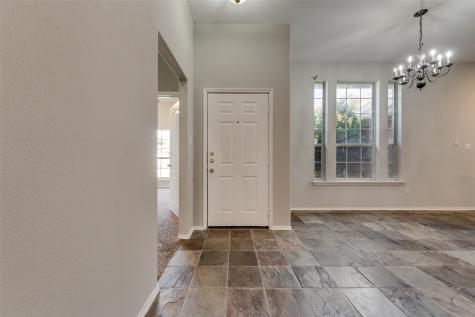 9102 Creede Trail Fort Worth TX 76118