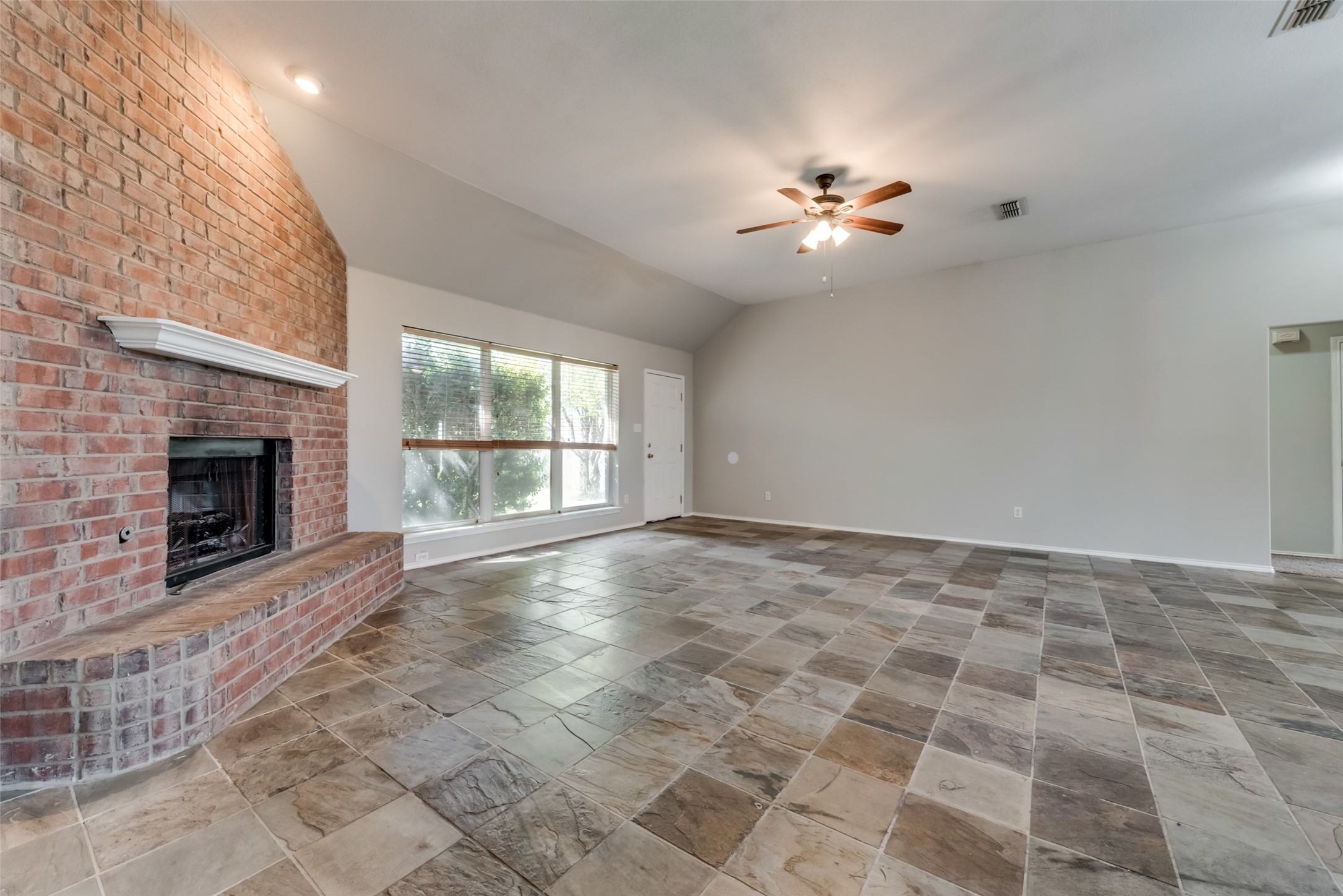 9102 Creede Trail Fort Worth TX 76118
