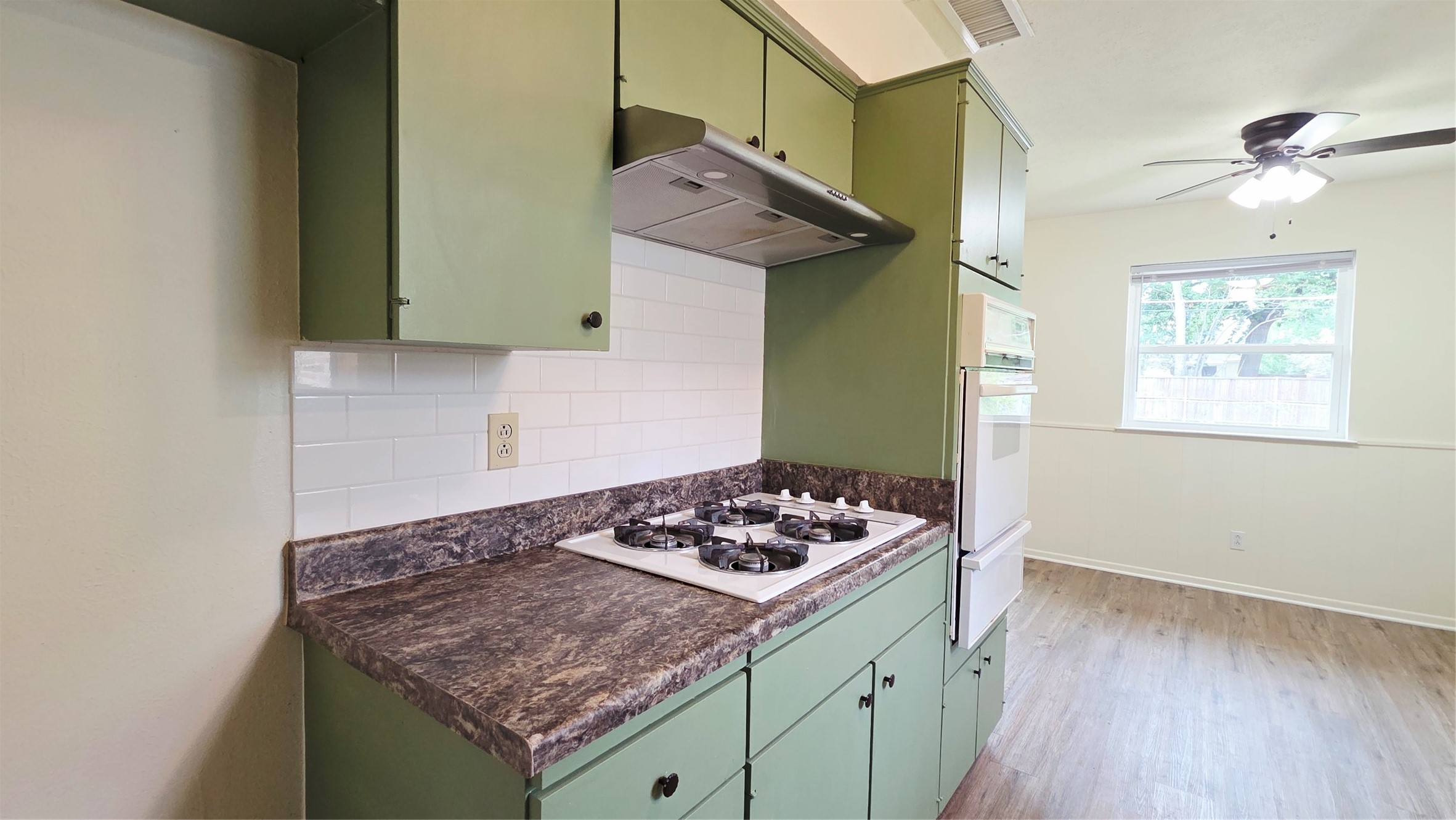 738 Kingswood Avenue Richardson TX 75080