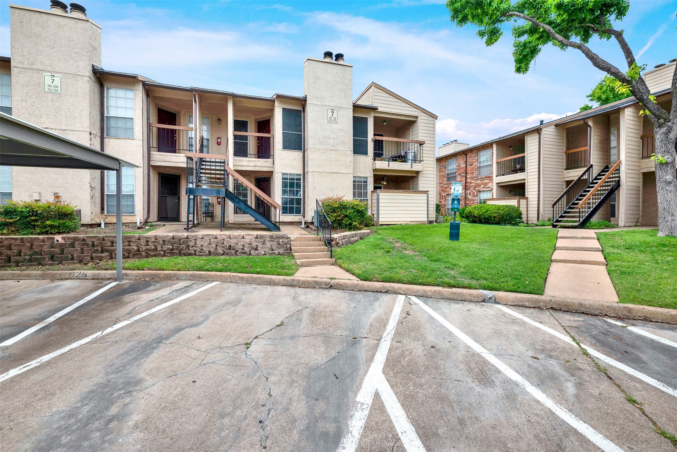 12480 Abrams Road Dallas TX 75243