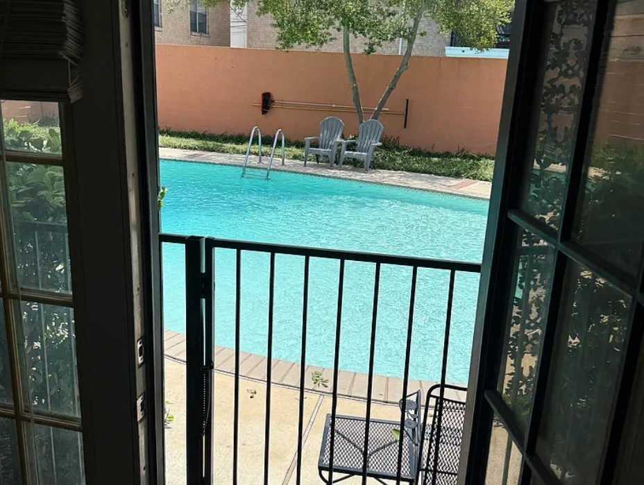 8620 Baltimore Drive Dallas TX 75225
