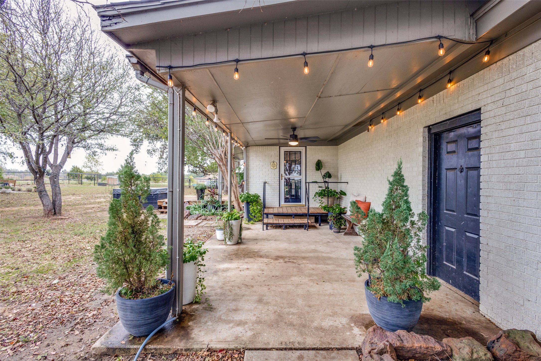 1200 Tipps Road Cross Roads TX 76227