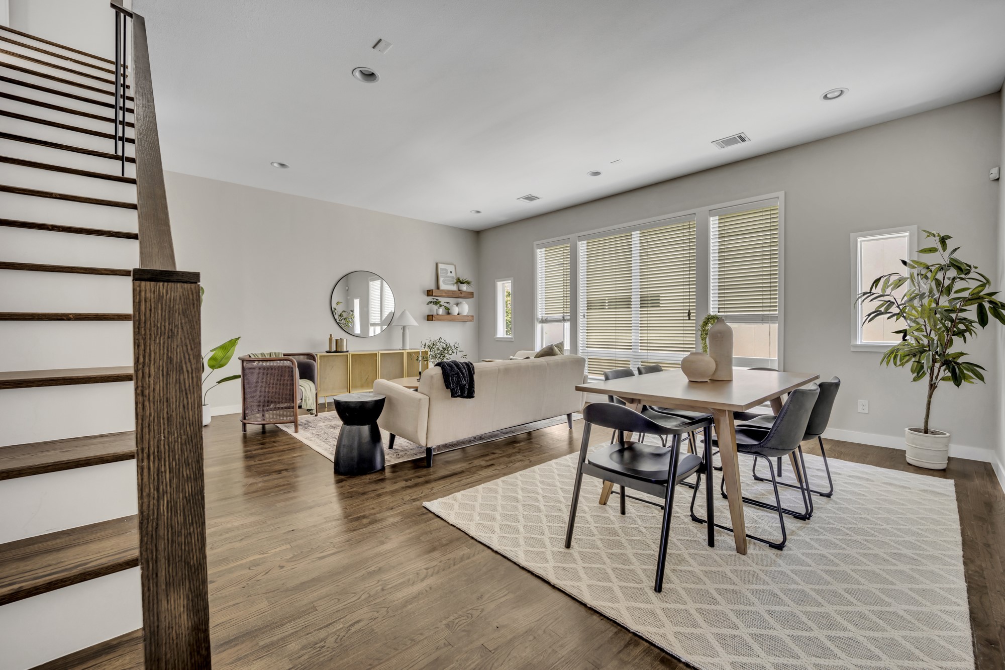 4964 Flitwick Dallas TX 75204