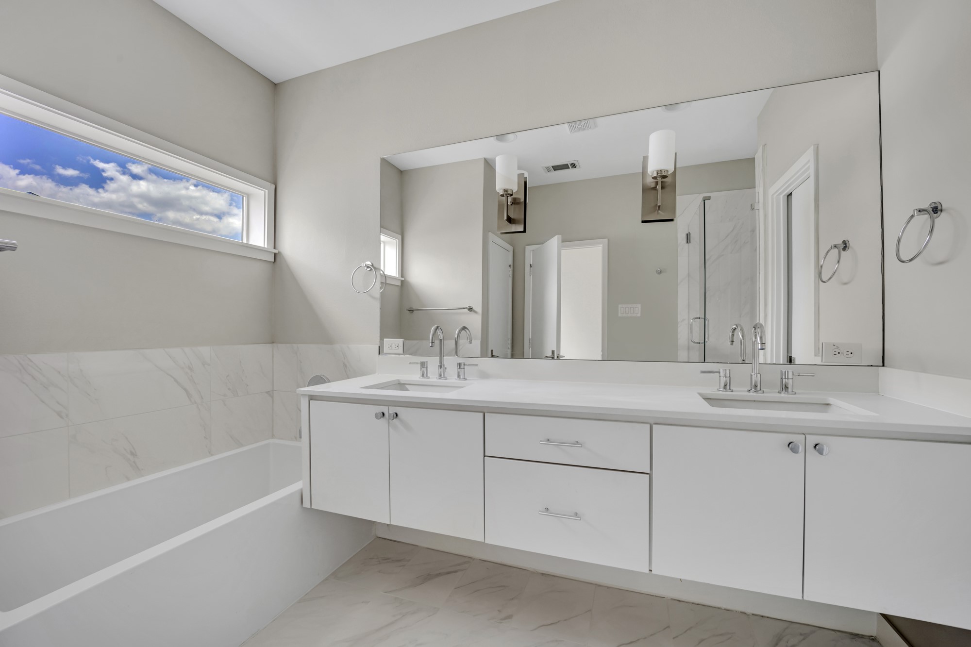 4964 Flitwick Dallas TX 75204