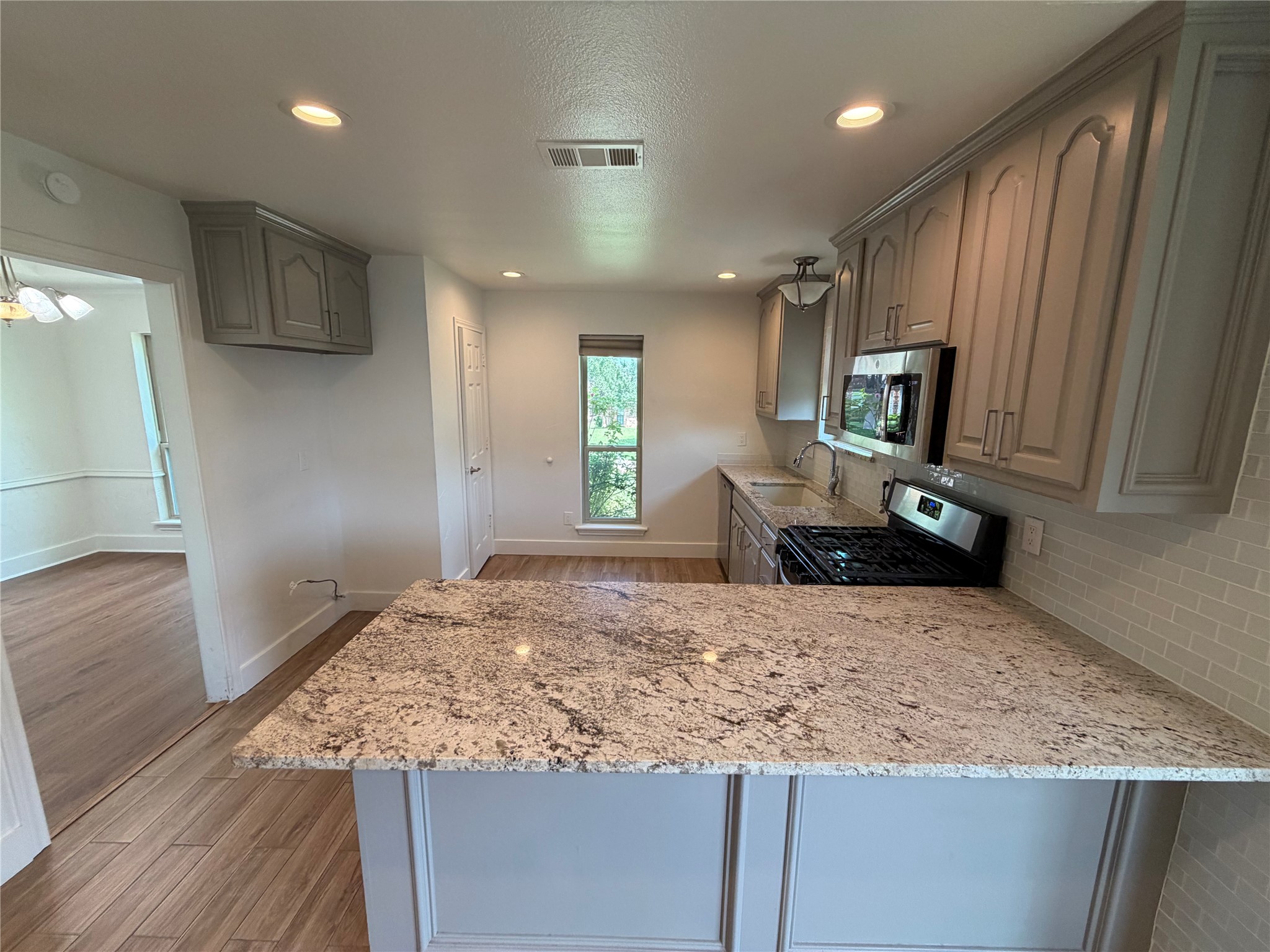 4909 Van Ness Street Garland TX 75043