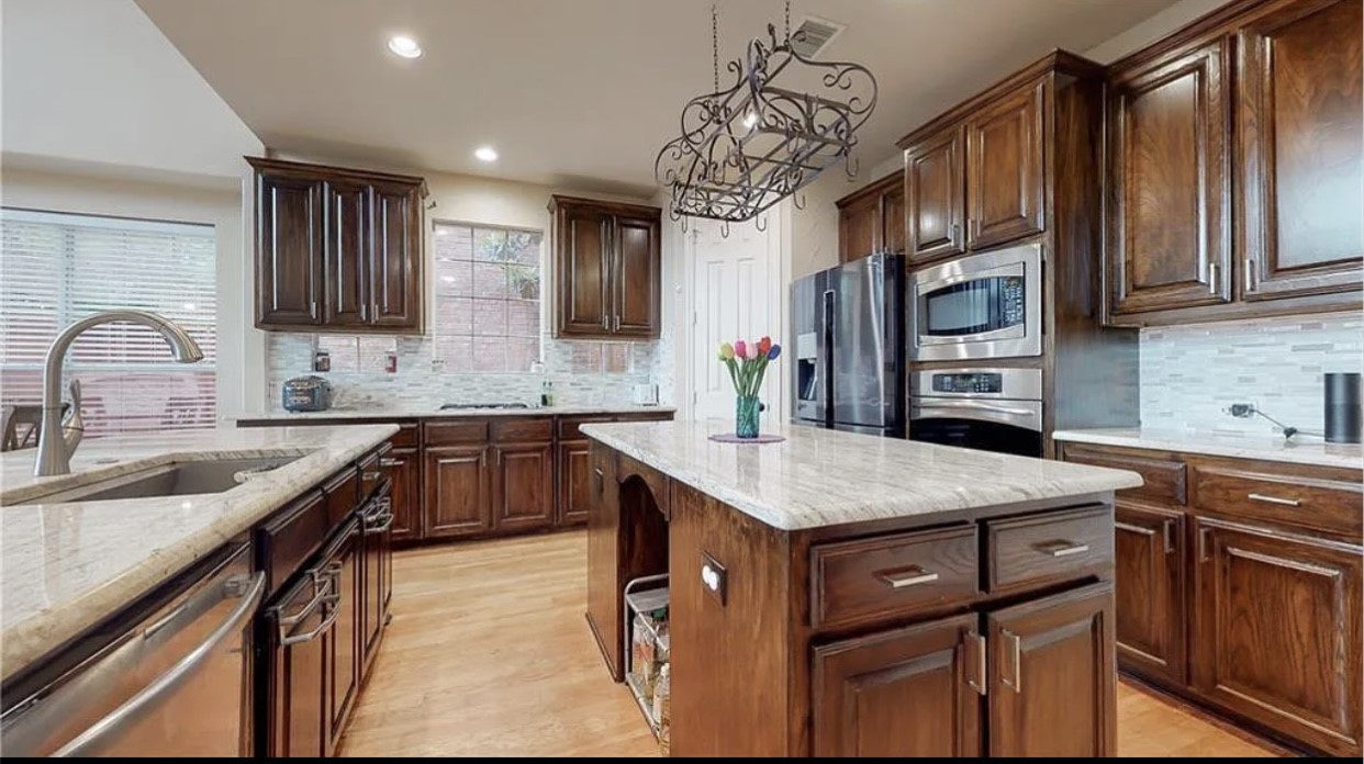 3264 Heatherbrook Lane Richardson TX 75082