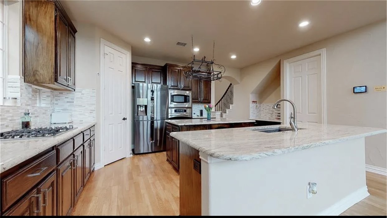 3264 Heatherbrook Lane Richardson TX 75082