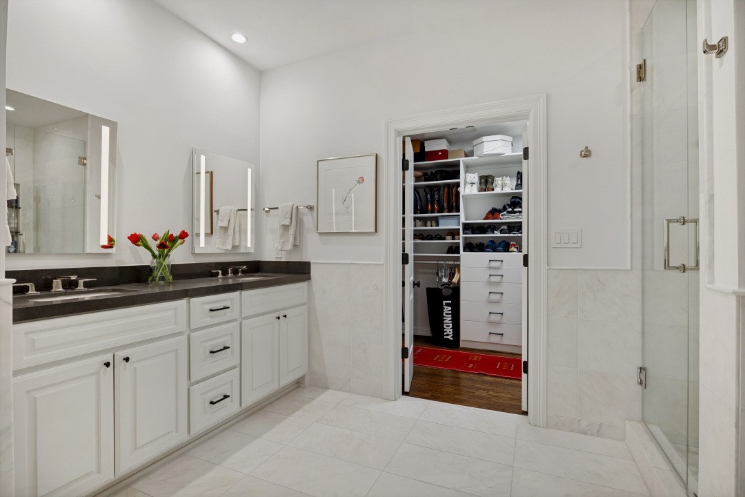 2828 Hood Street Dallas TX 75219