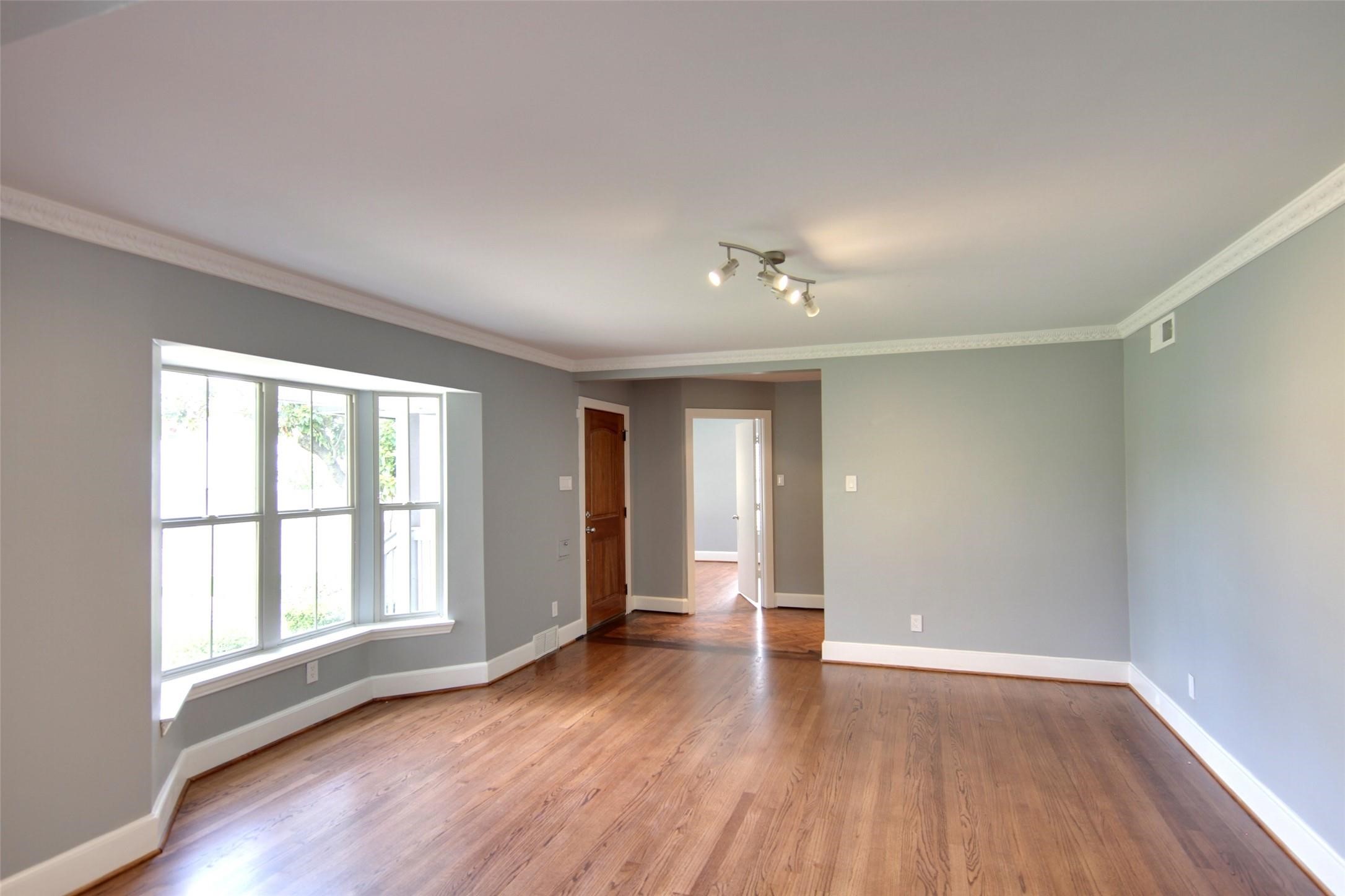 7614 Azalea Lane Dallas TX 75230