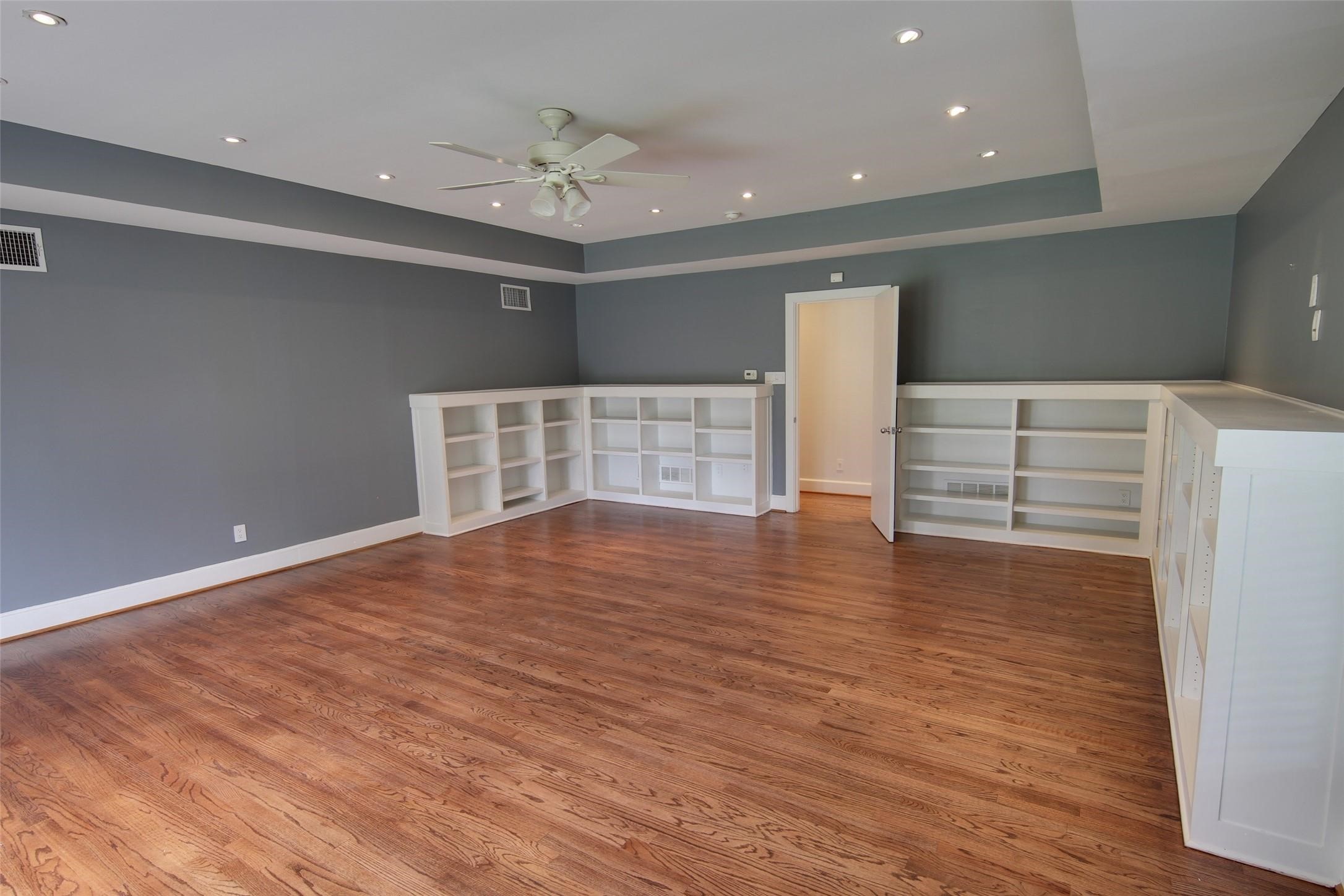 7614 Azalea Lane Dallas TX 75230