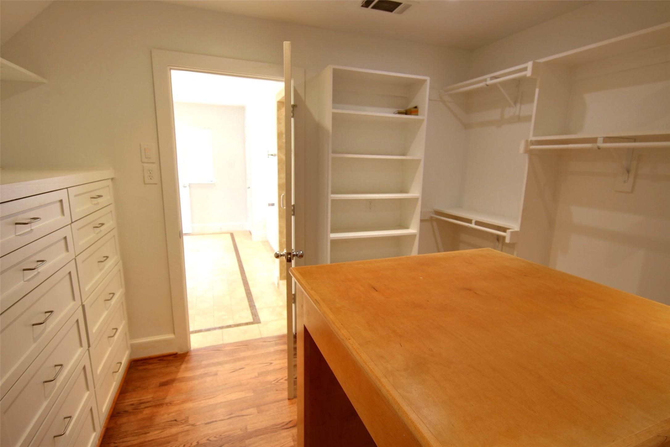 7614 Azalea Lane Dallas TX 75230