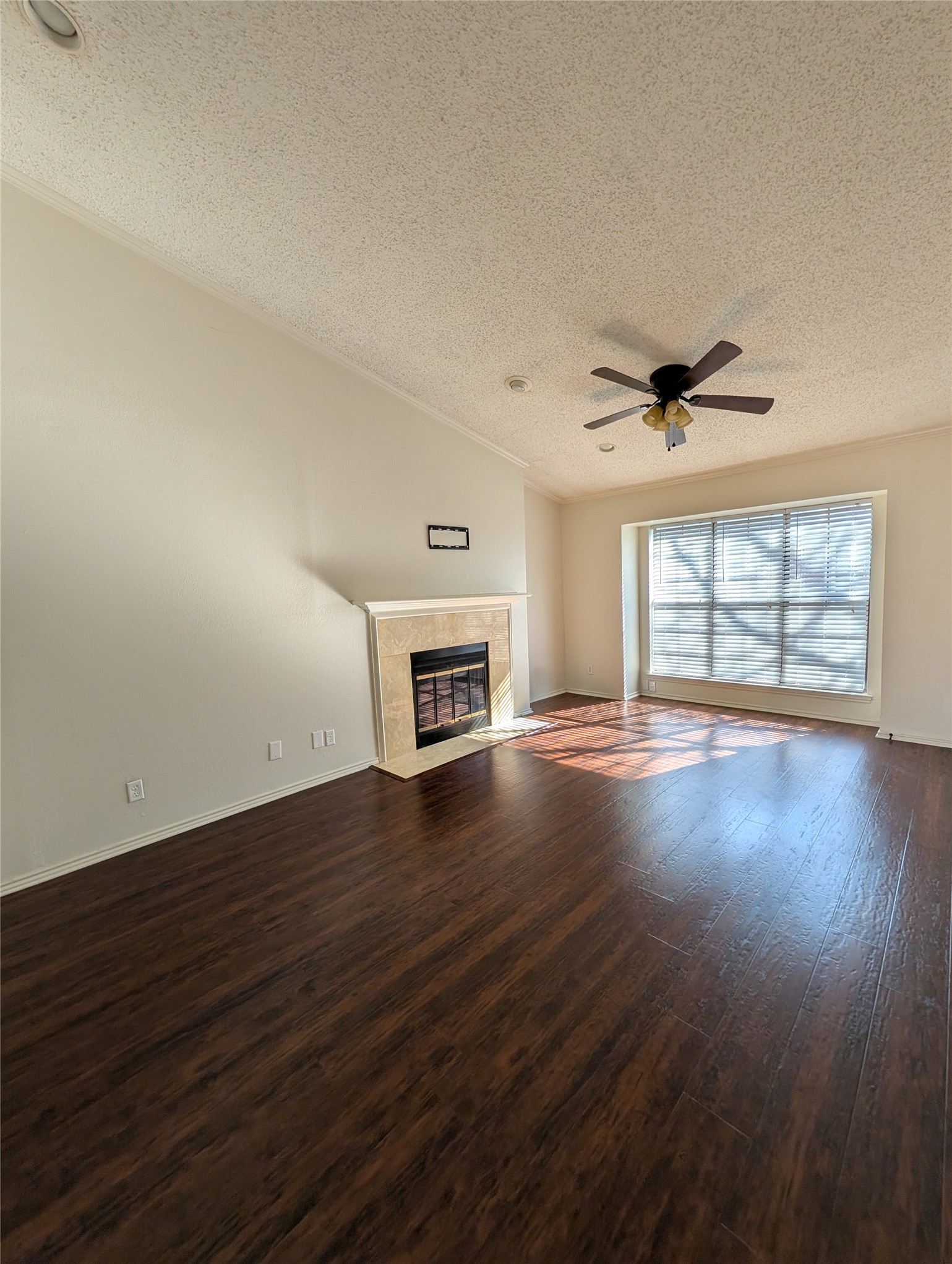 2728 Copper Creek Drive Arlington TX 76006