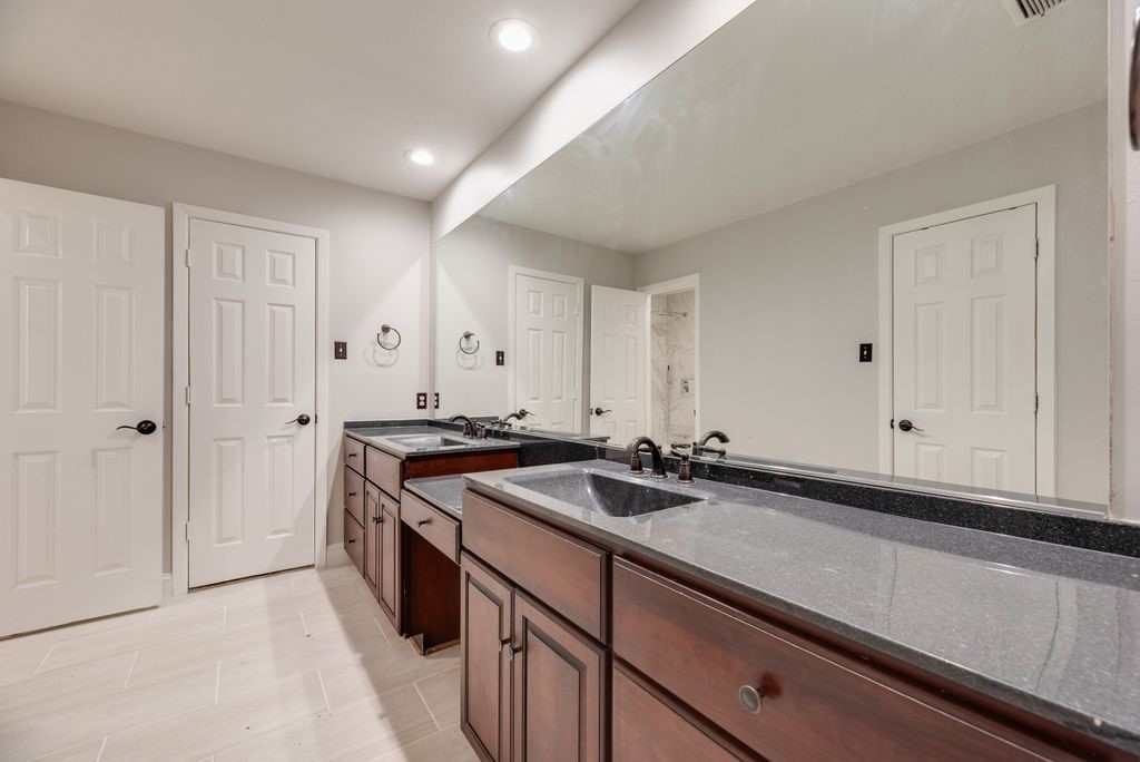 7106 Casablanca Court Dallas TX 75248
