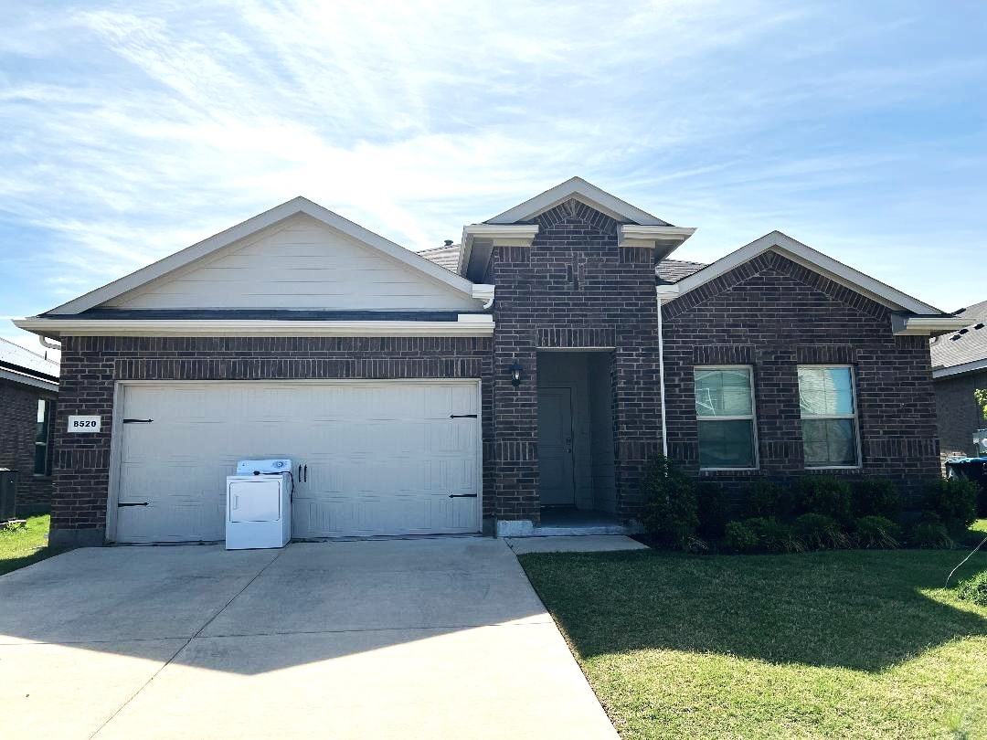 8520 Little Acorn Drive Fort Worth TX 76179