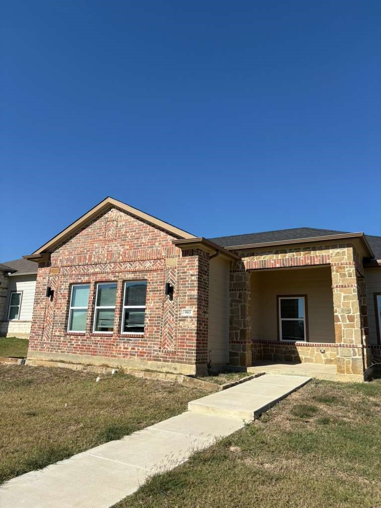903 Nata Lane Seagoville TX 75253