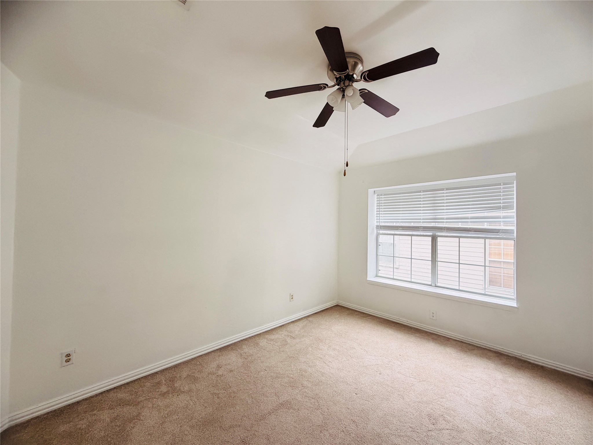 434 Moonlight Way Irving TX 75063