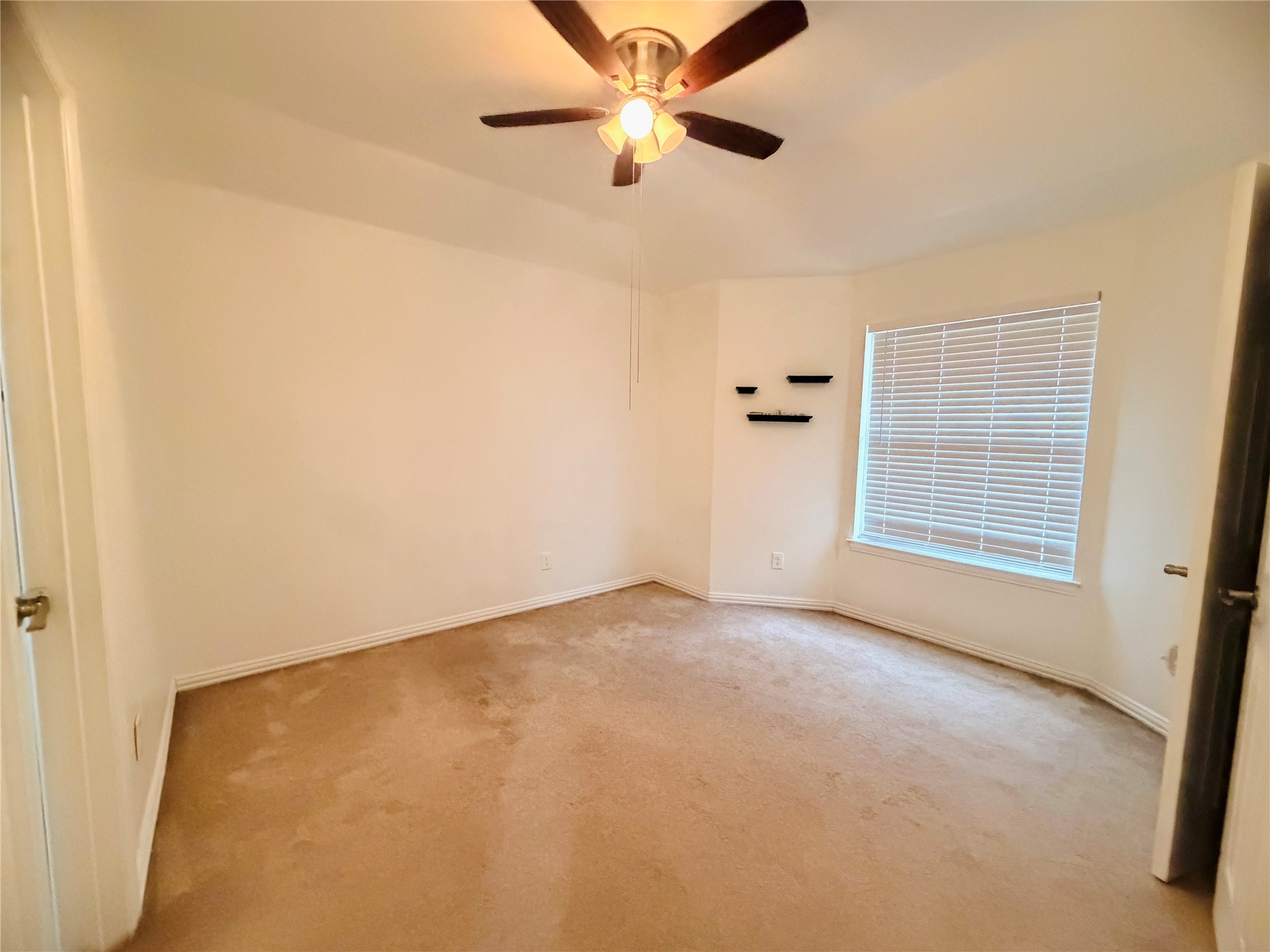 434 Moonlight Way Irving TX 75063