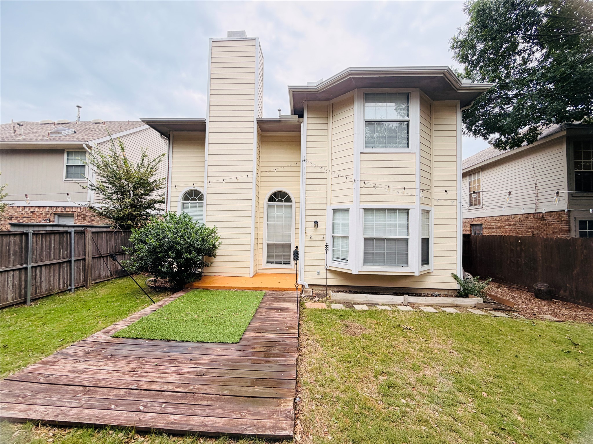 434 Moonlight Way Irving TX 75063