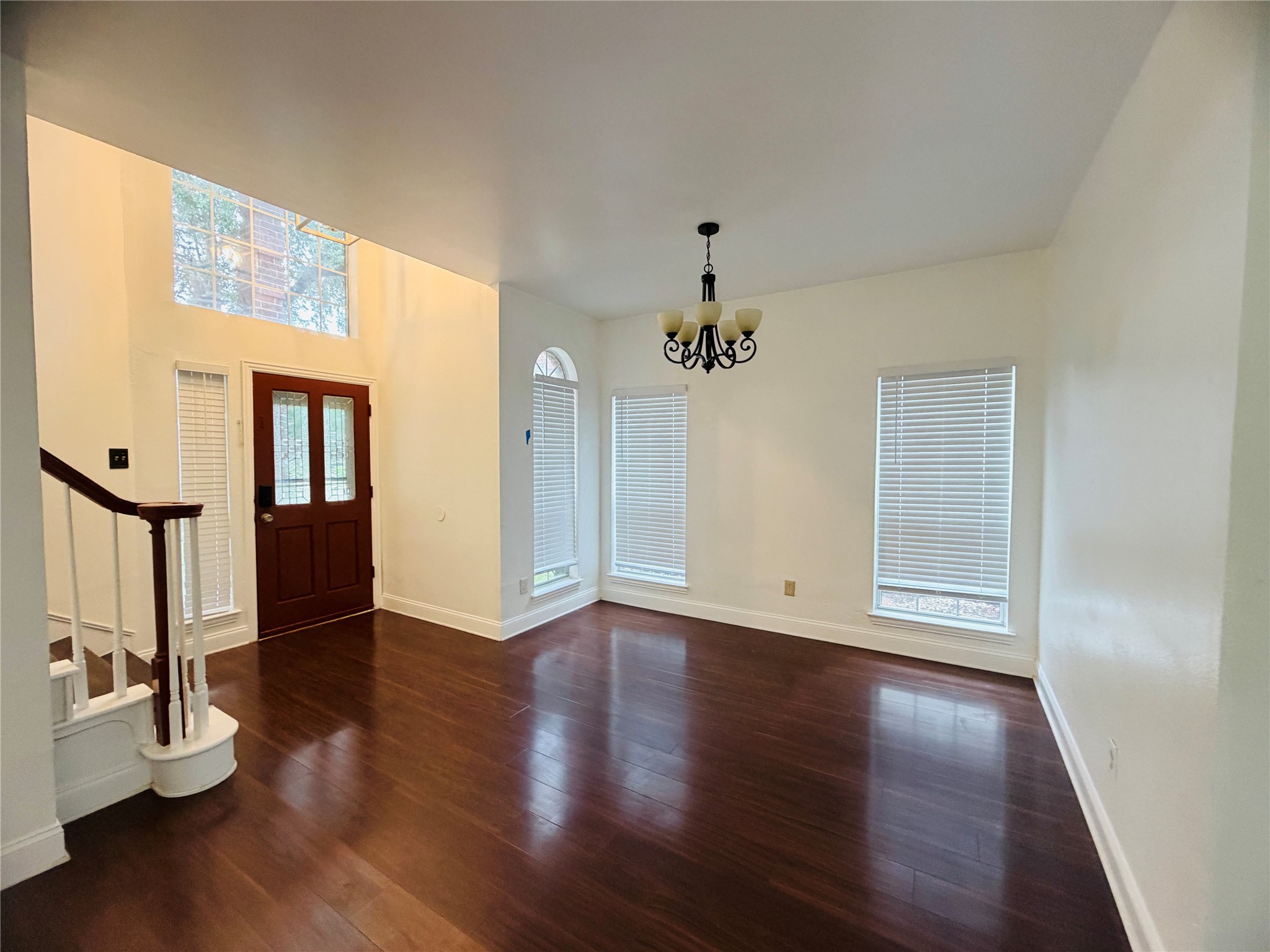 434 Moonlight Way Irving TX 75063