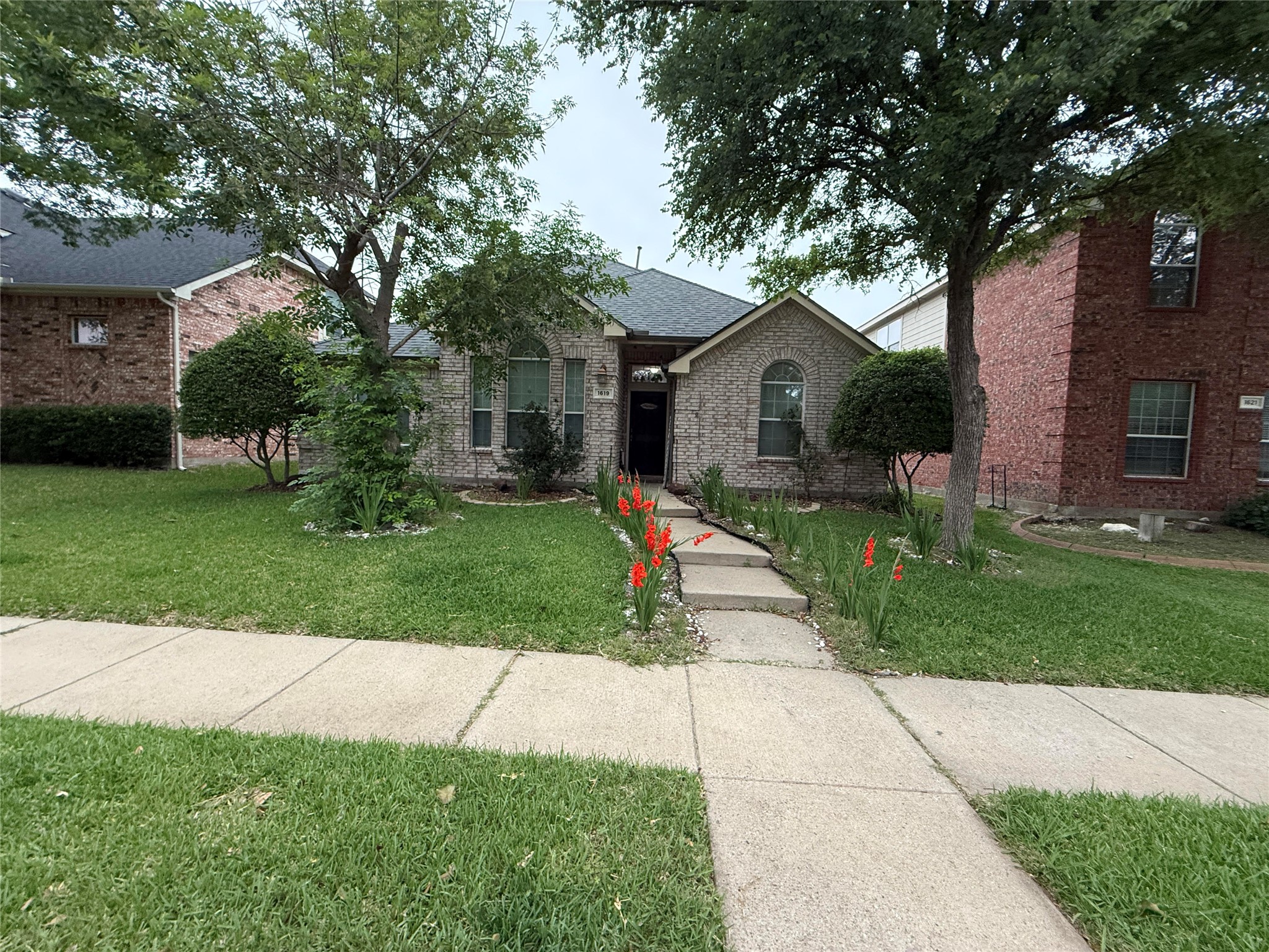 1619 Mineral Springs Drive Allen TX 75002