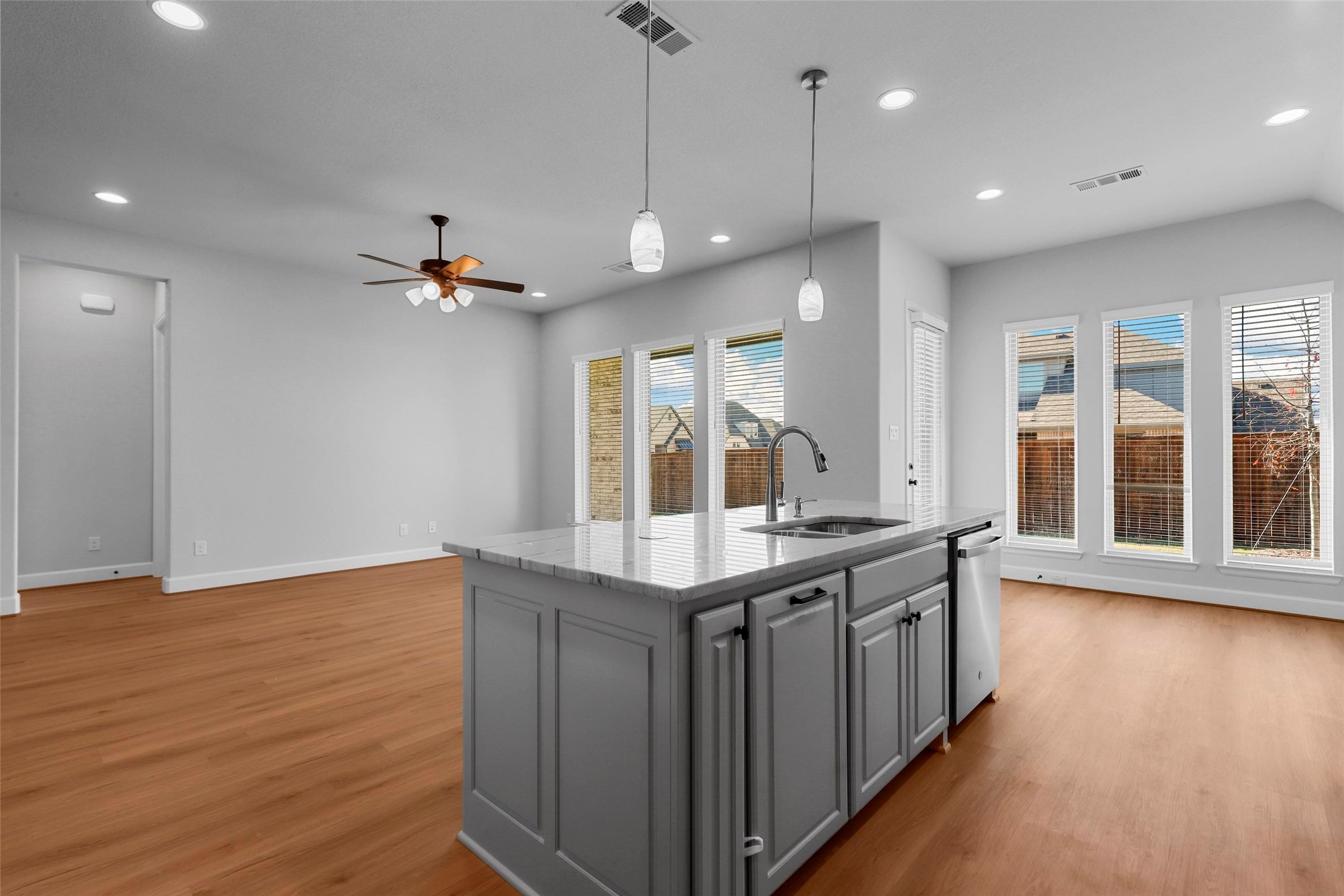1824 Buckeye Lane Mansfield TX 76063