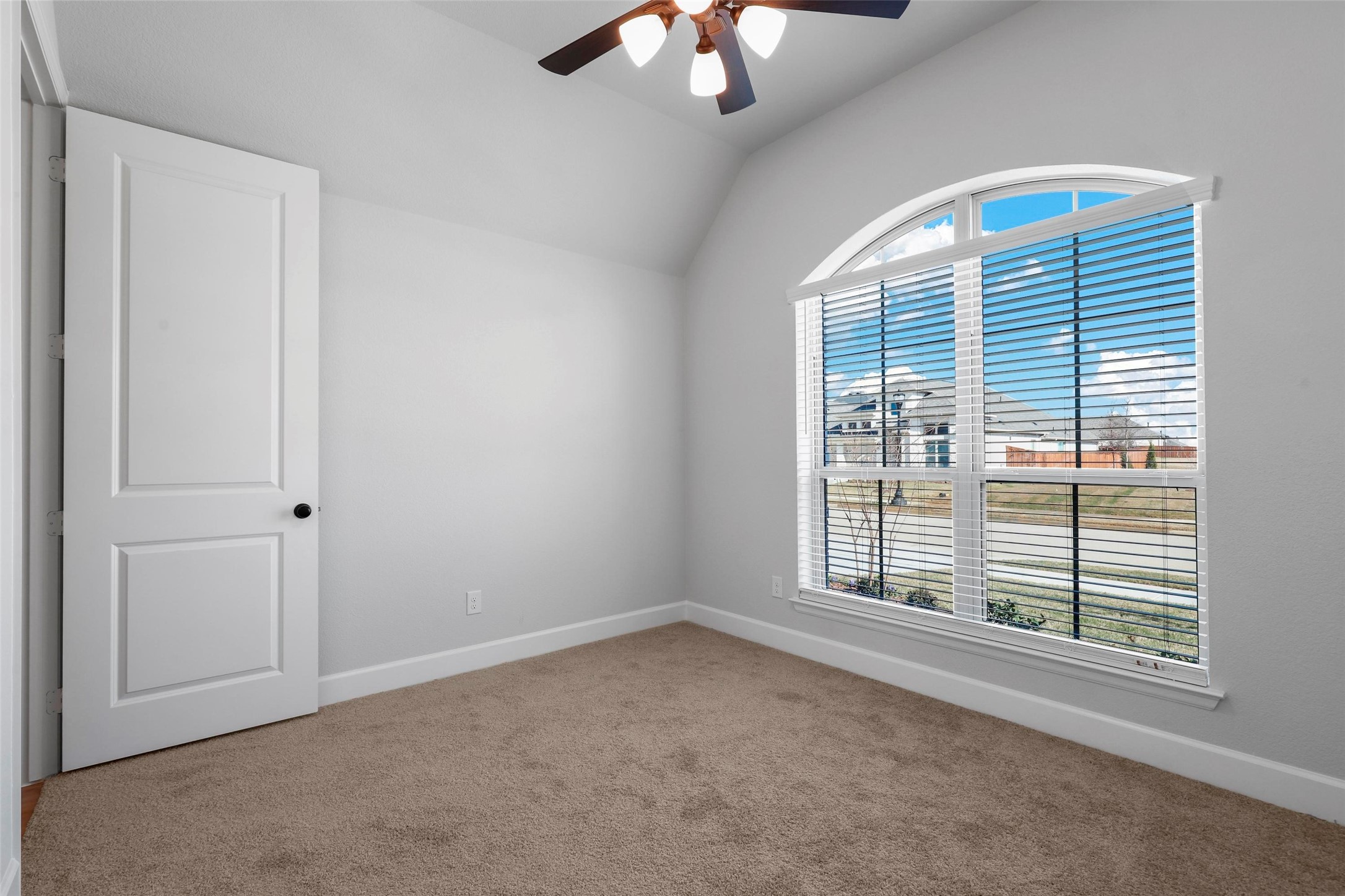 1824 Buckeye Lane Mansfield TX 76063