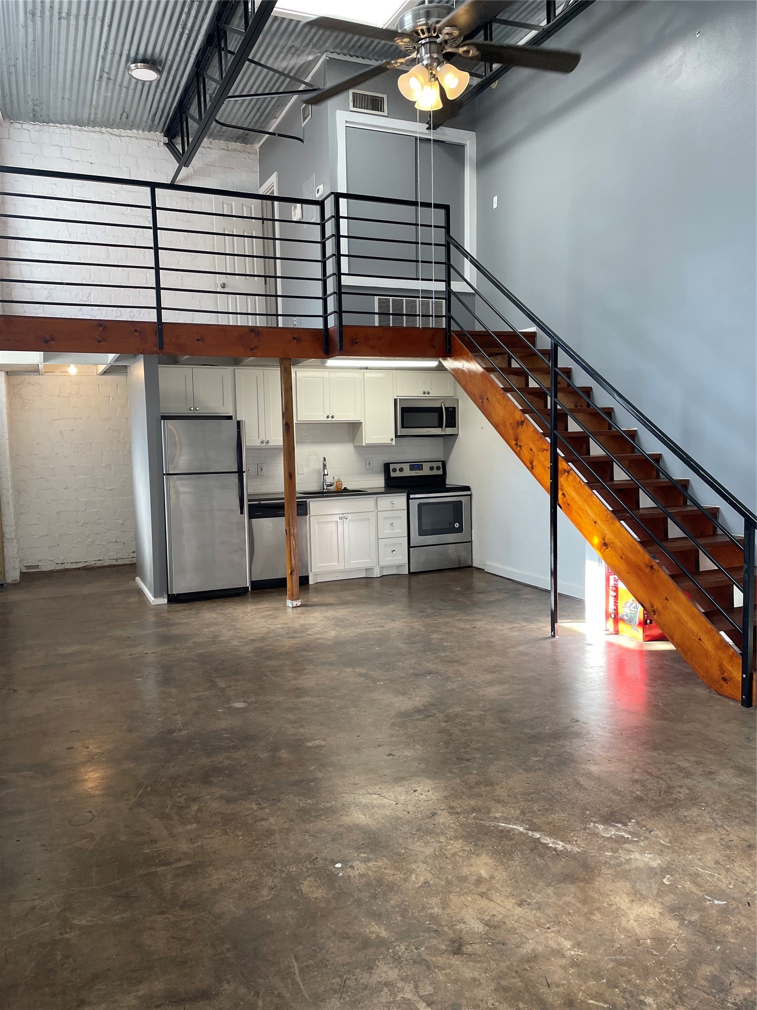 3129 Ross Avenue Dallas TX 75204
