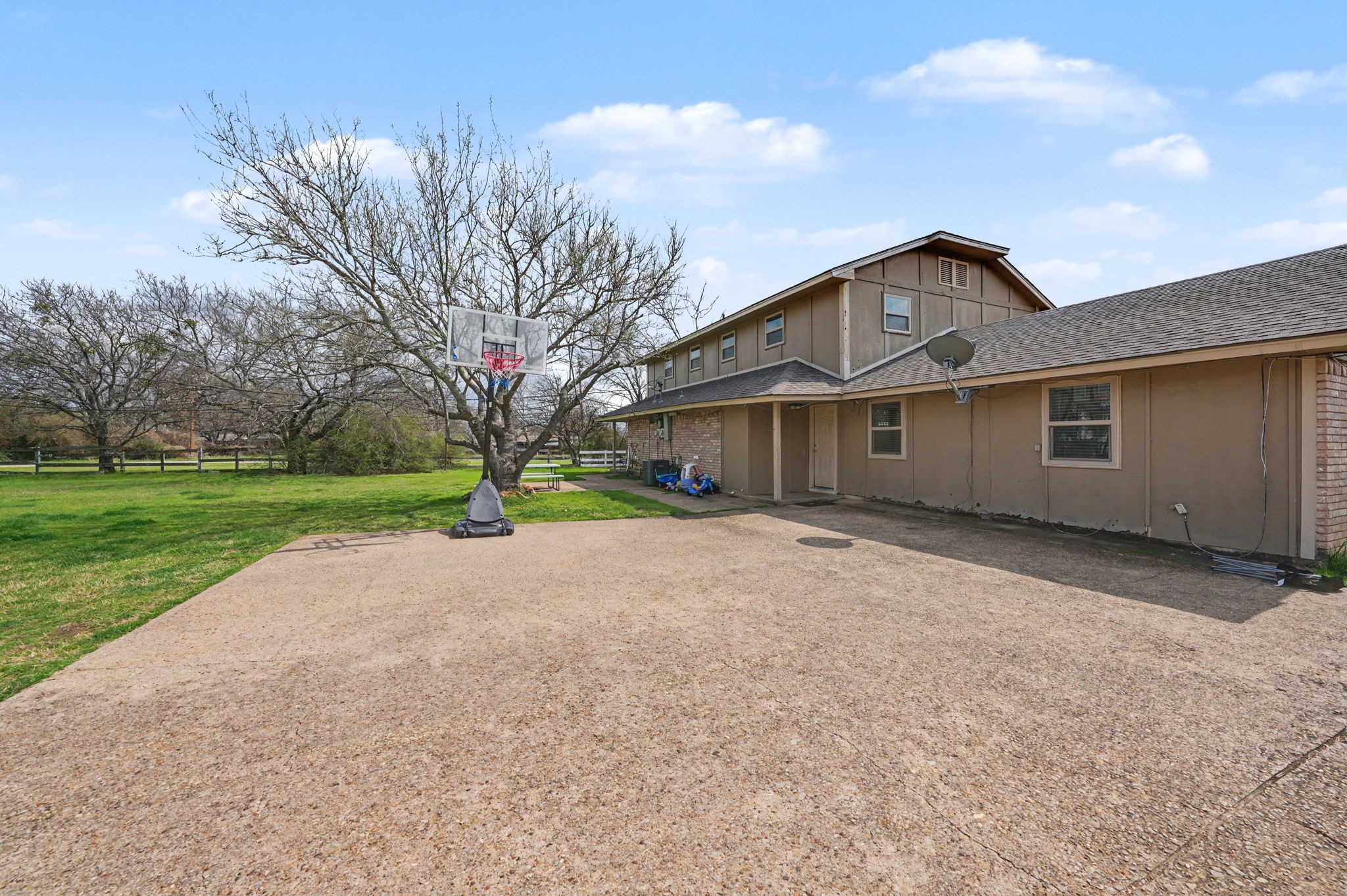 6925 Calender Road Arlington TX 76001