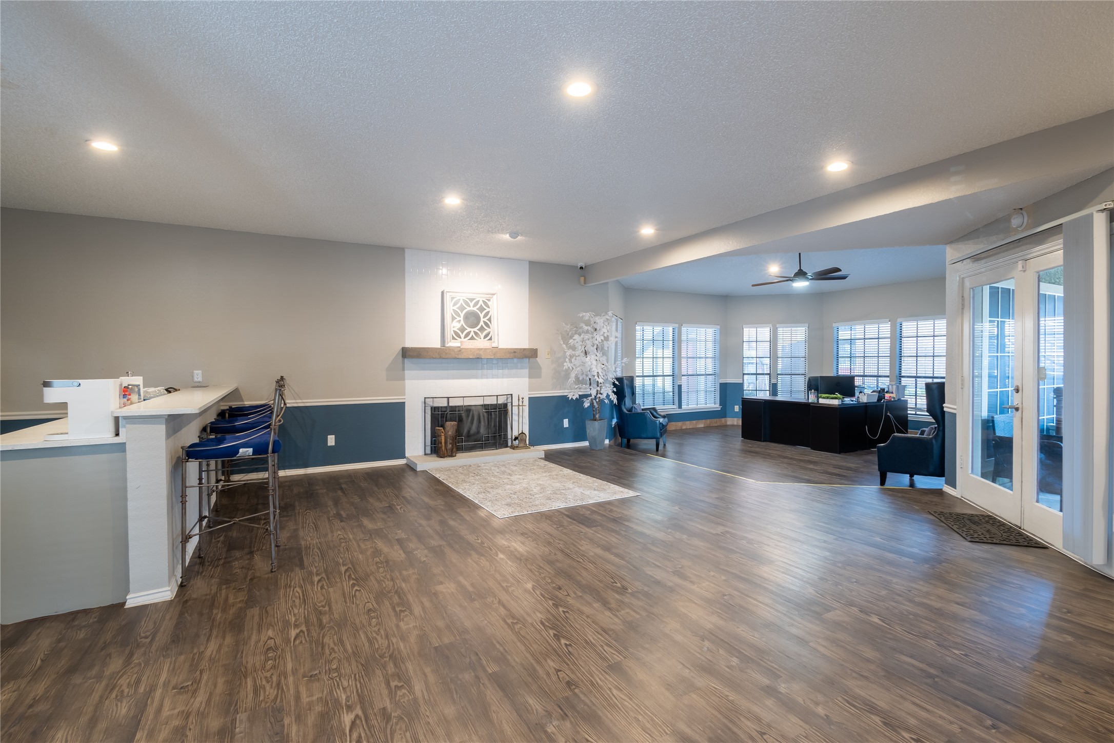 8383 La Prada Drive Dallas TX 75228