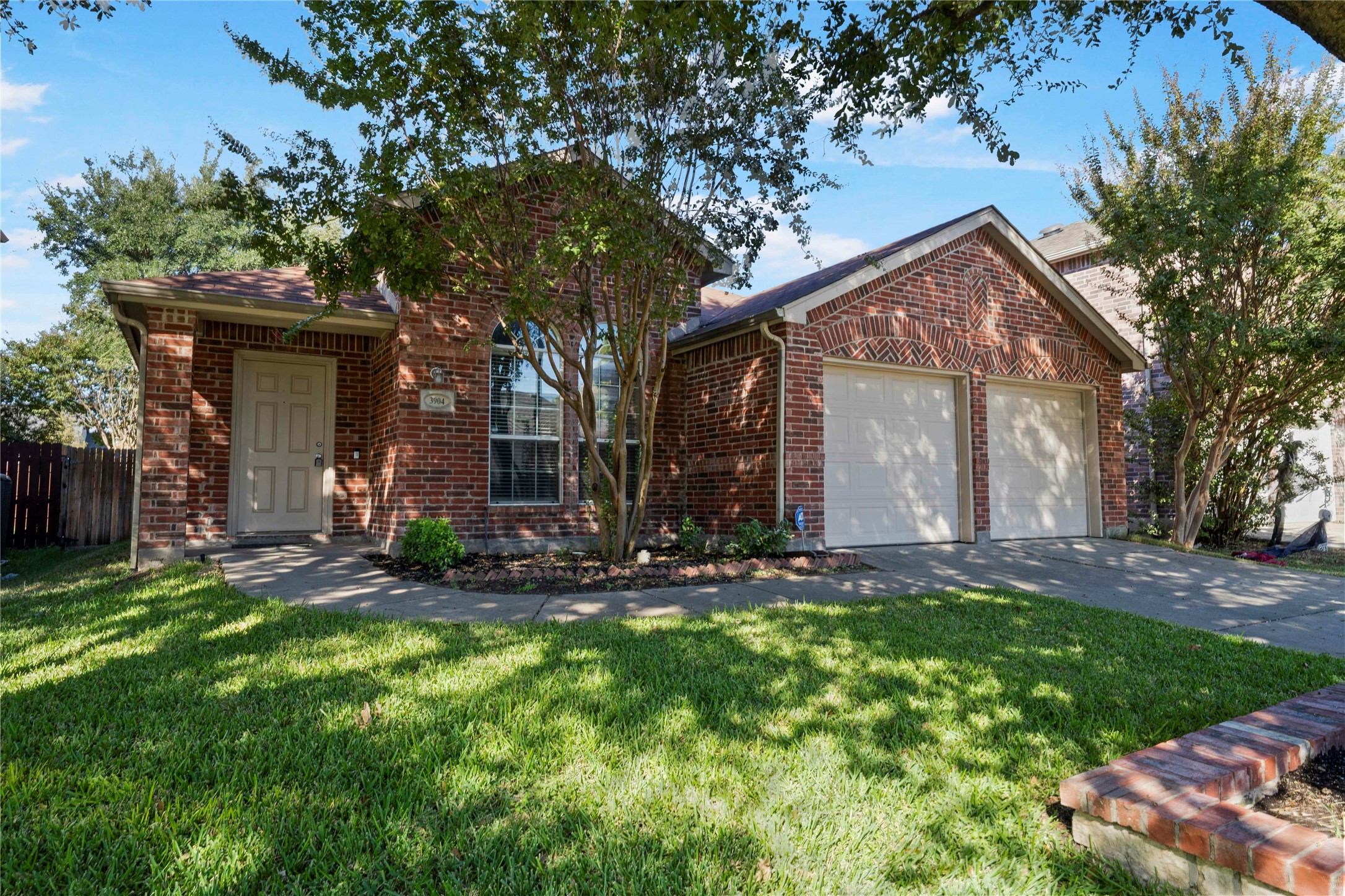 3904 Oakhurst Lane Mckinney TX 75070