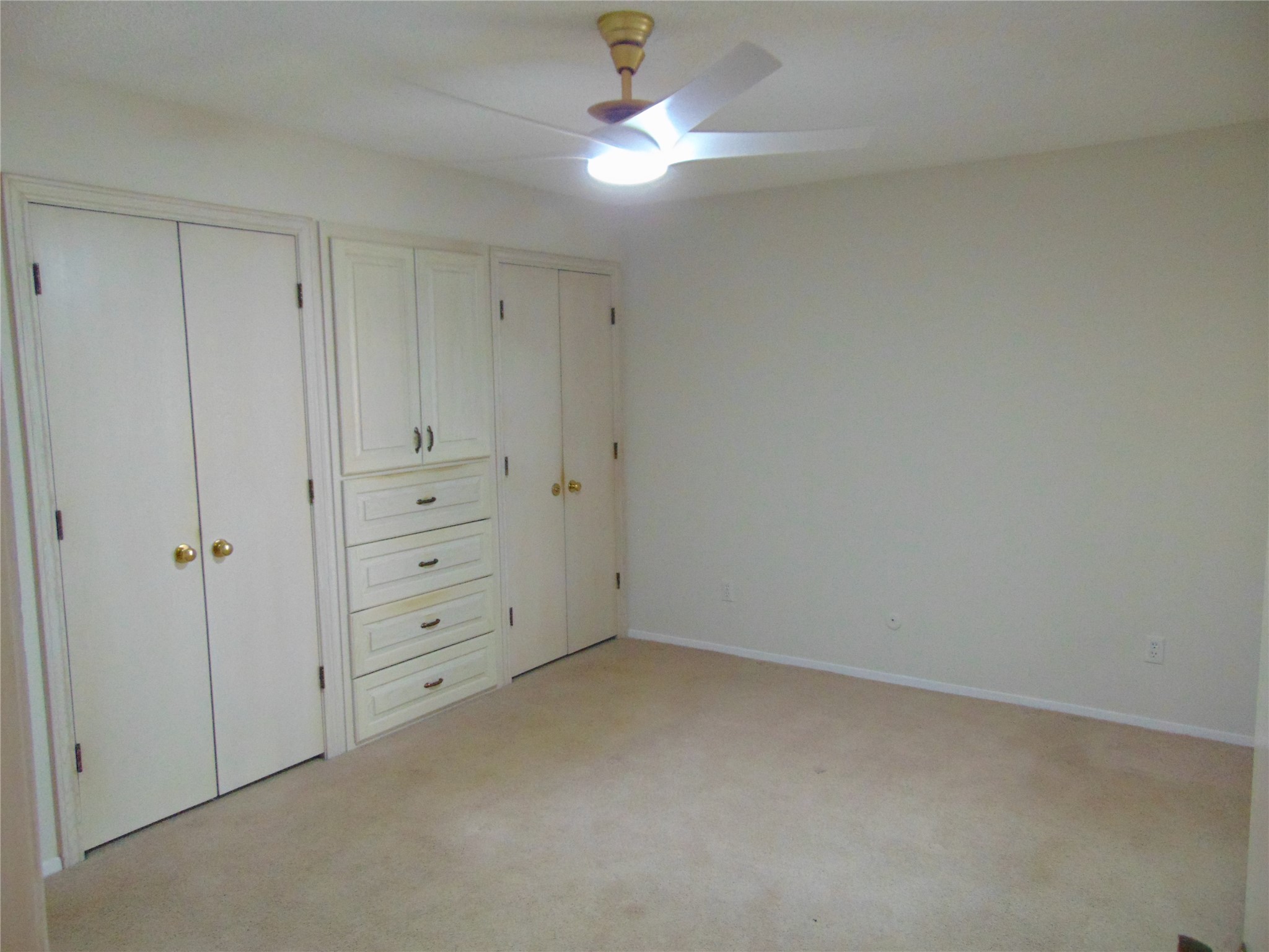 12806 Midway Road Dallas TX 75244