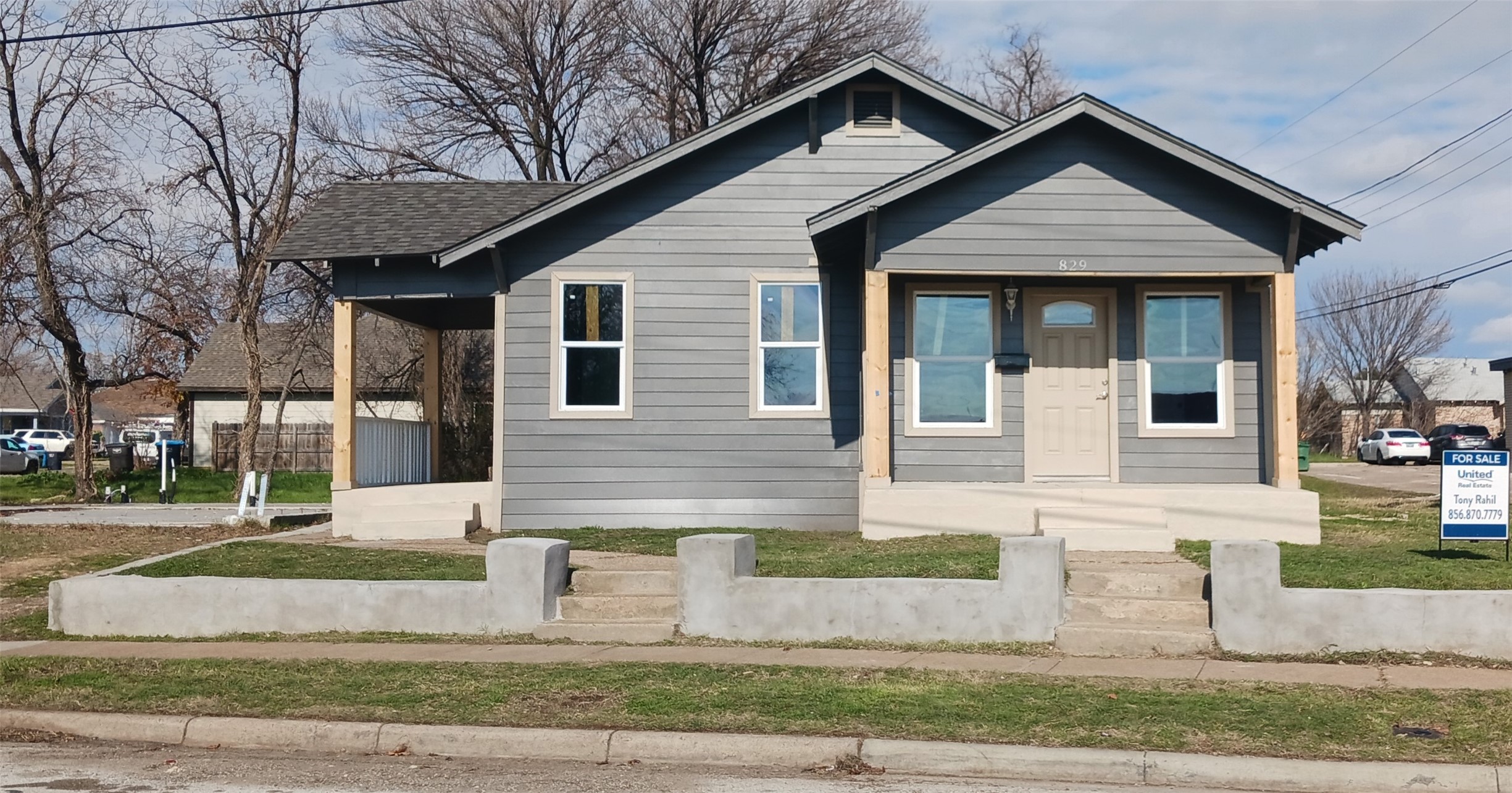 829 E Baltimore Avenue Fort Worth TX 76104