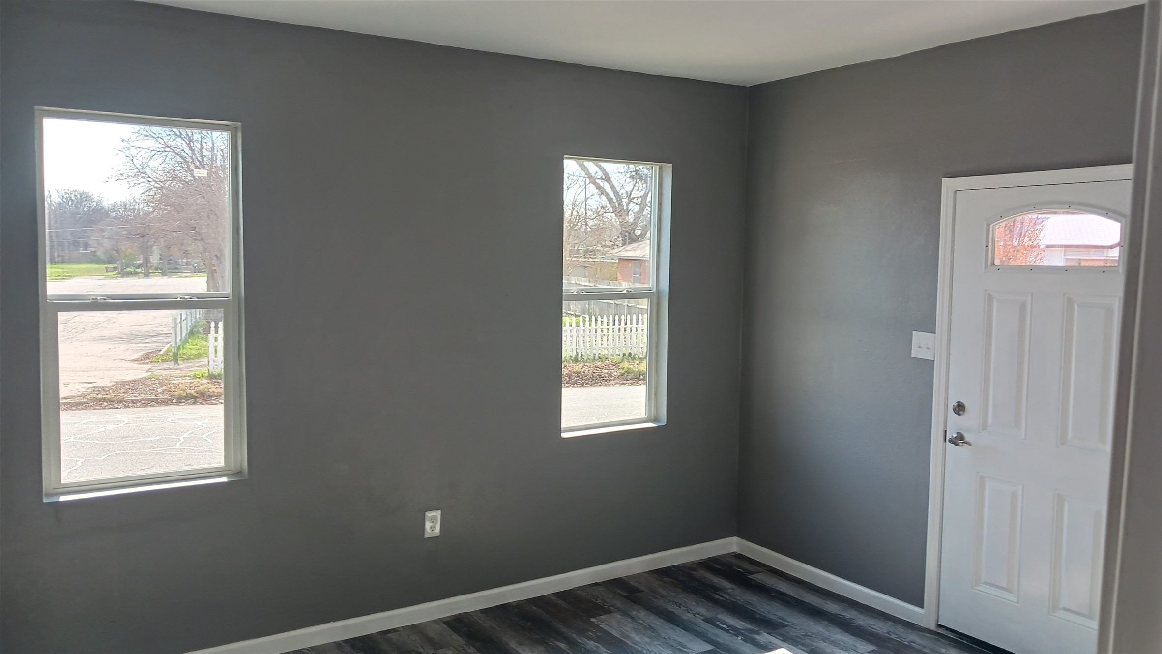 829 E Baltimore Avenue Fort Worth TX 76104