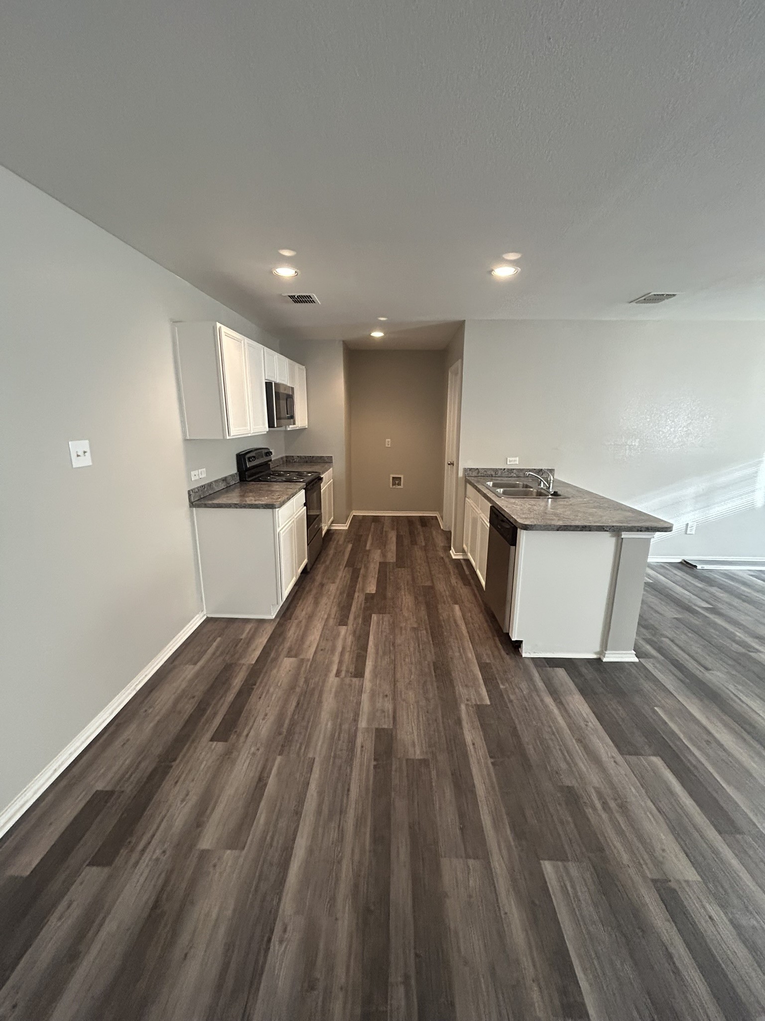 496 Canvas Court Crowley TX 76036