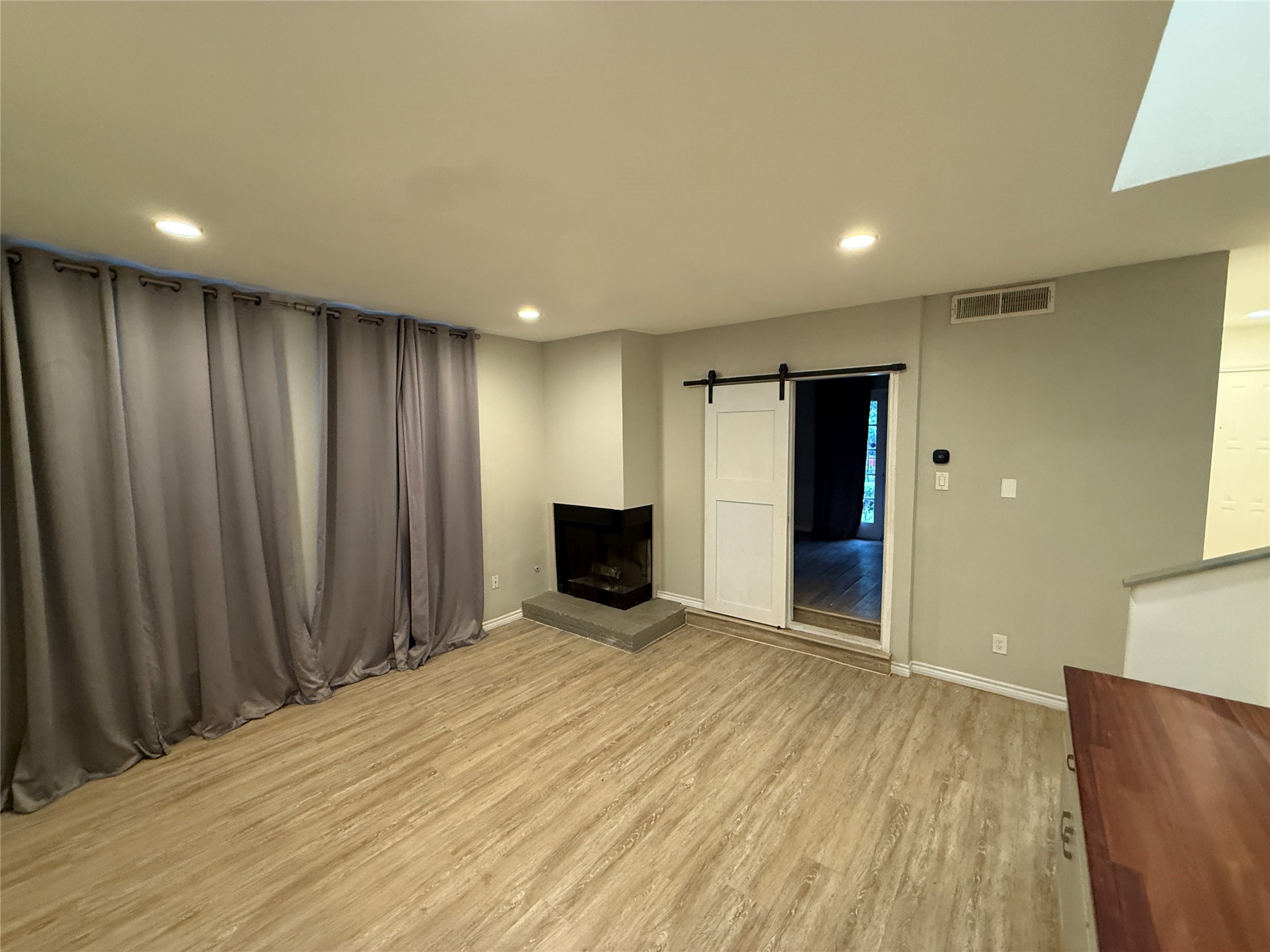 7522 Holly Hill Drive Dallas TX 75231
