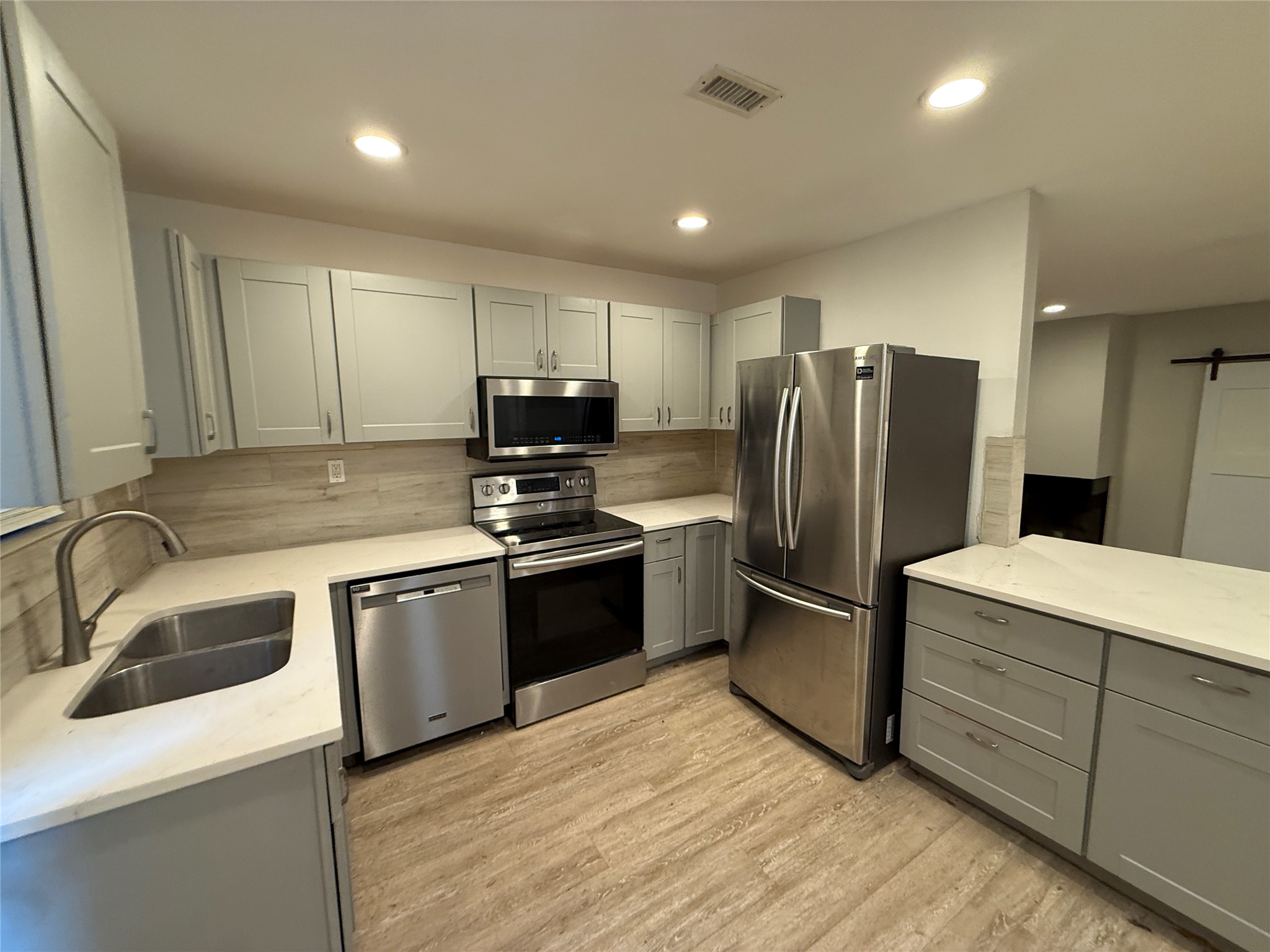 7522 Holly Hill Drive Dallas TX 75231
