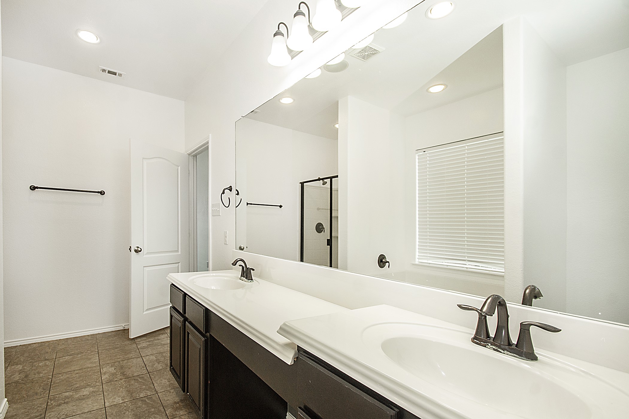 917 Swan Ridge Drive Sherman TX 75092