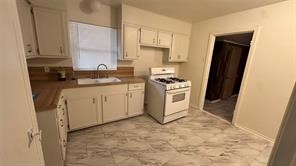 3527 S Ewing Avenue Dallas TX 75216