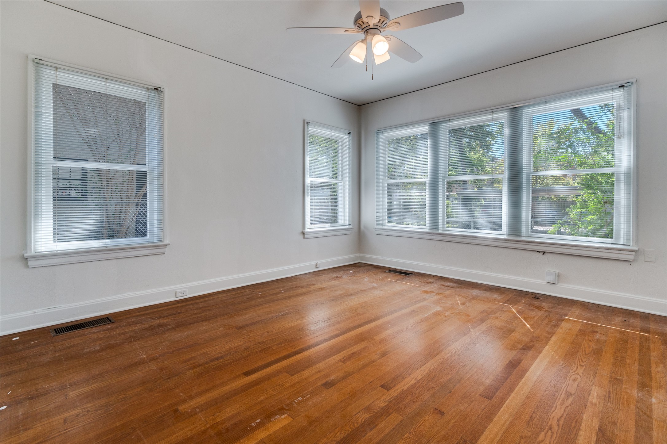 4012 Prescott Avenue Dallas TX 75219