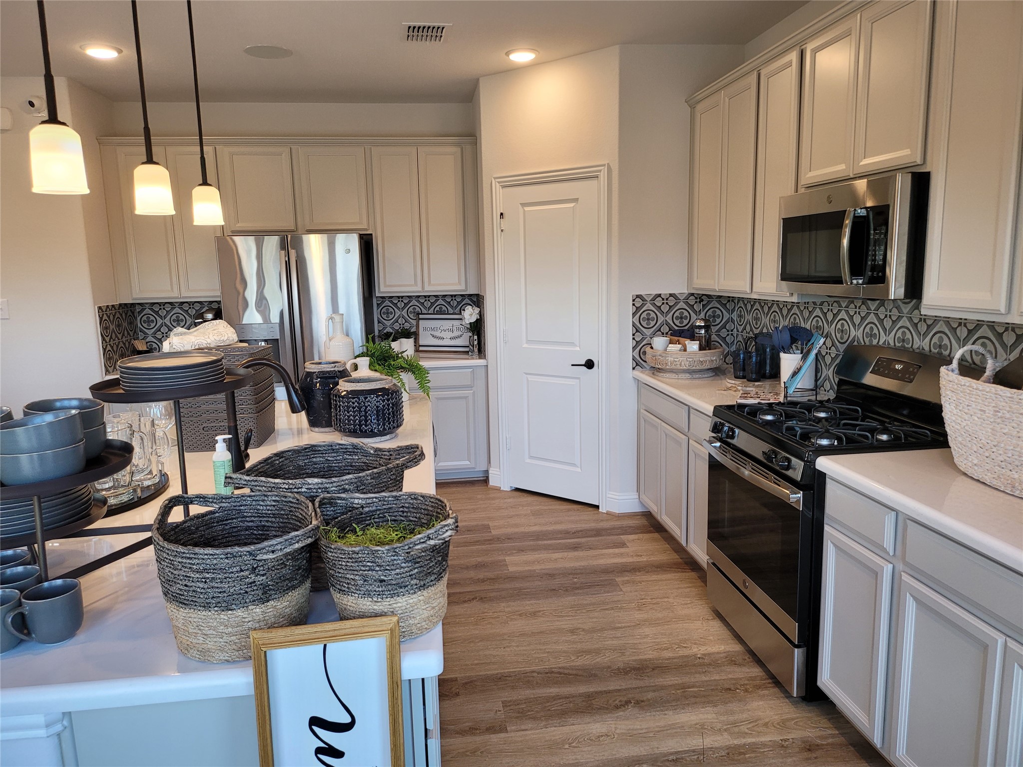 1001 Boyd Lane Euless TX 76040