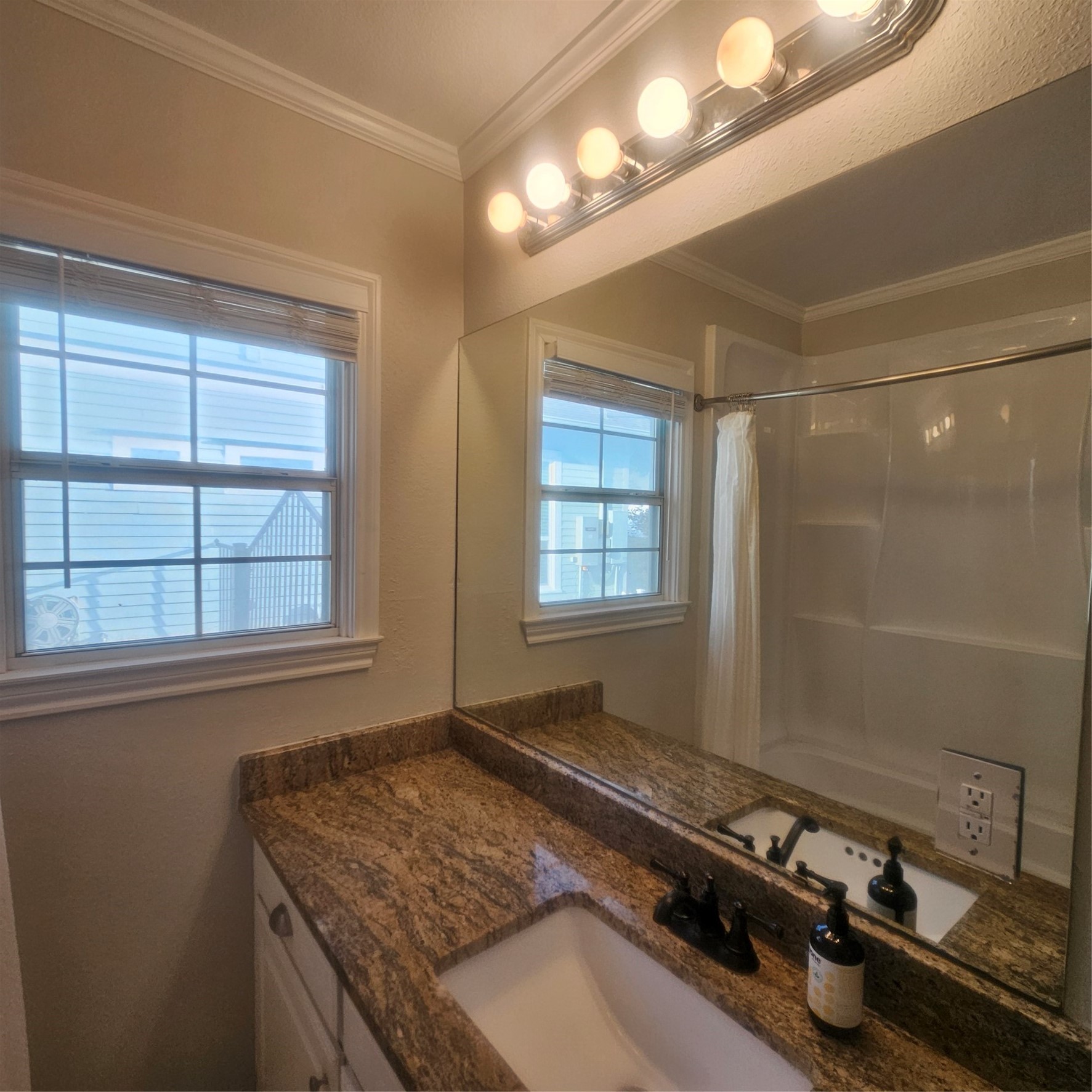 307 N Bradley Street Mckinney TX 75069