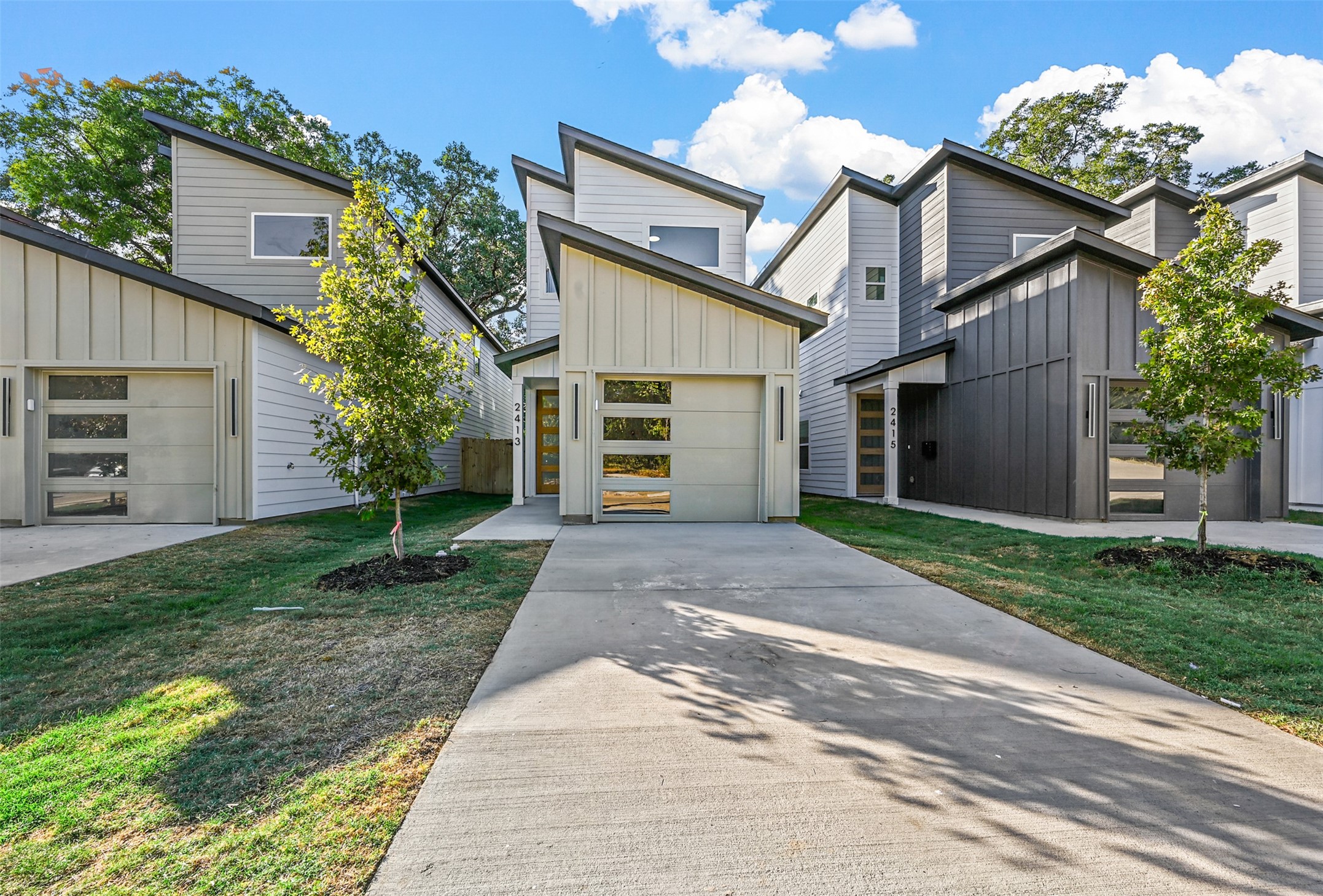 2413 Easley Dallas TX 75215