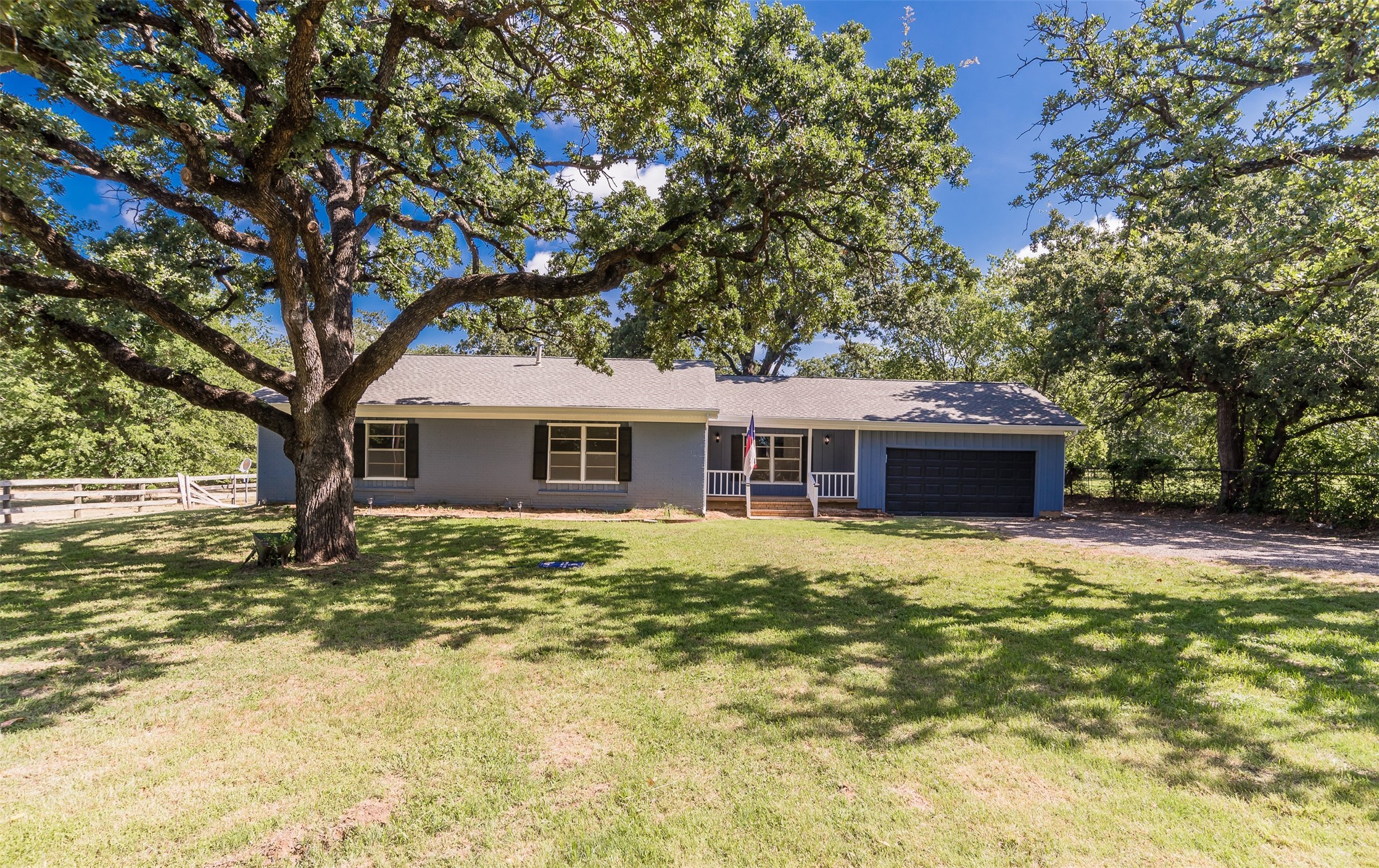 1403 Harpole Road E Argyle TX 76226