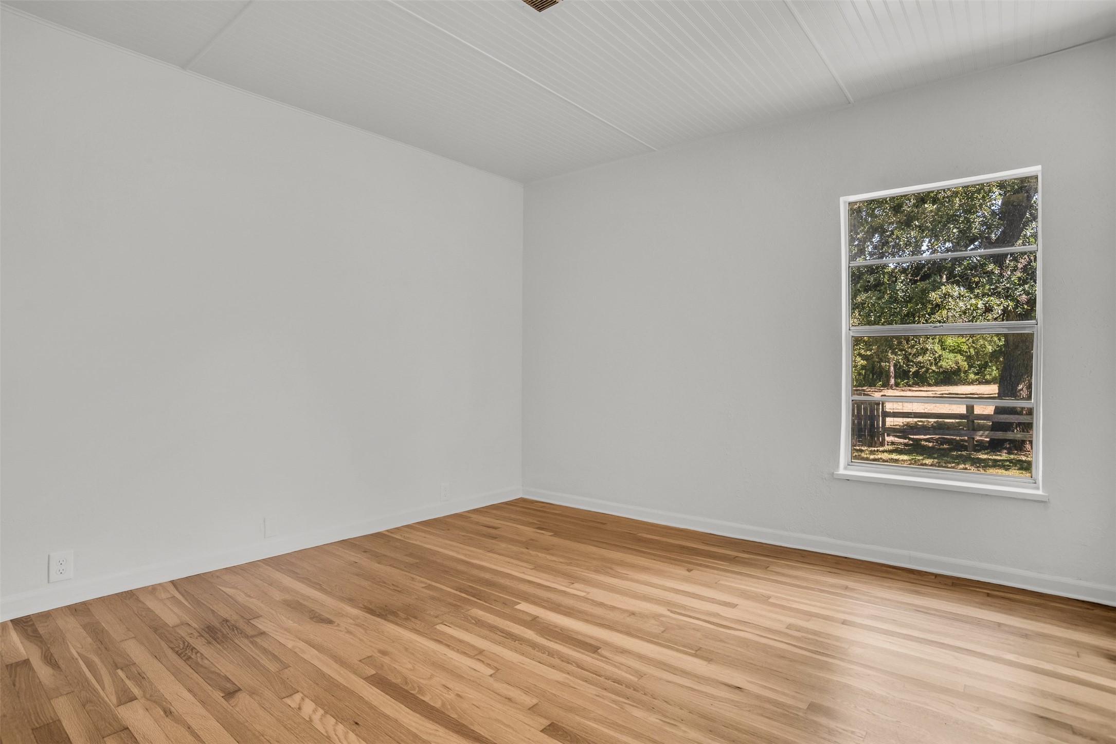 1403 Harpole Road E Argyle TX 76226